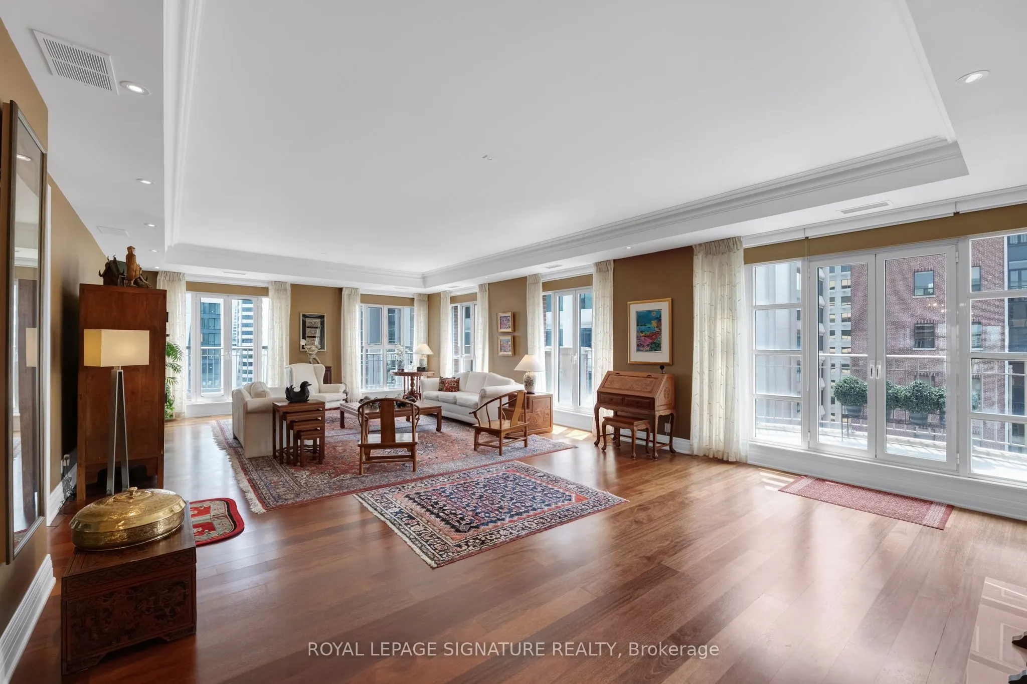 33 Delisle Avenue #1004