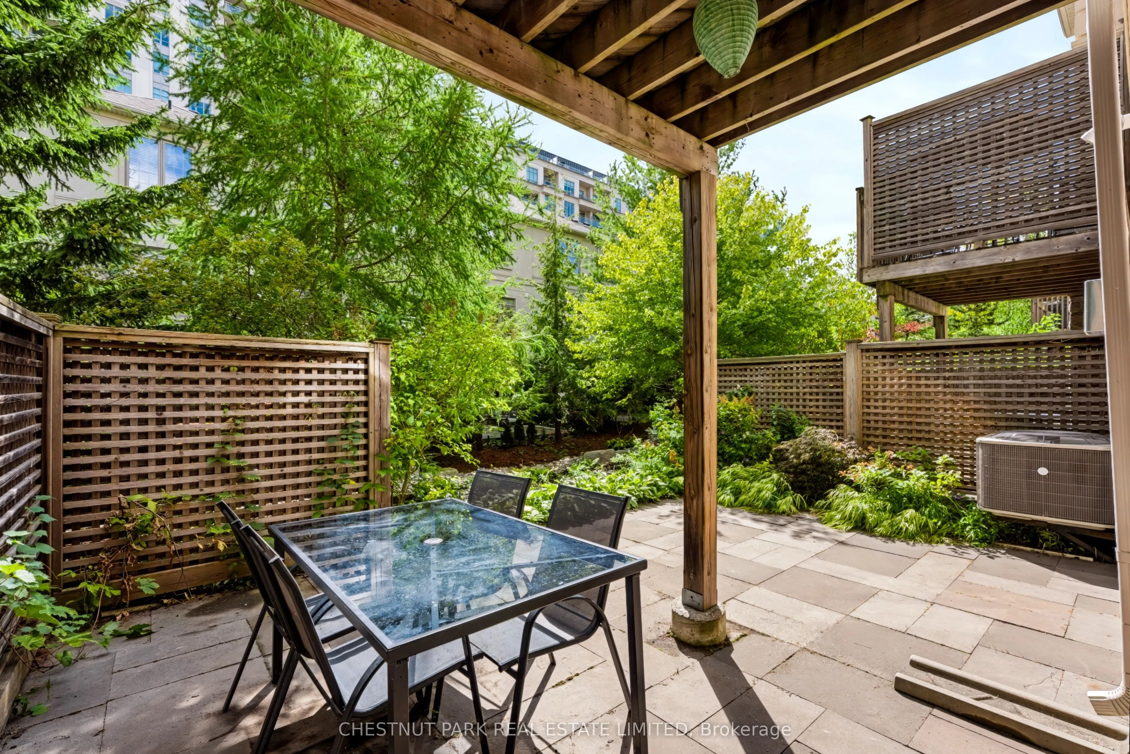 69 Bloorview Place #18