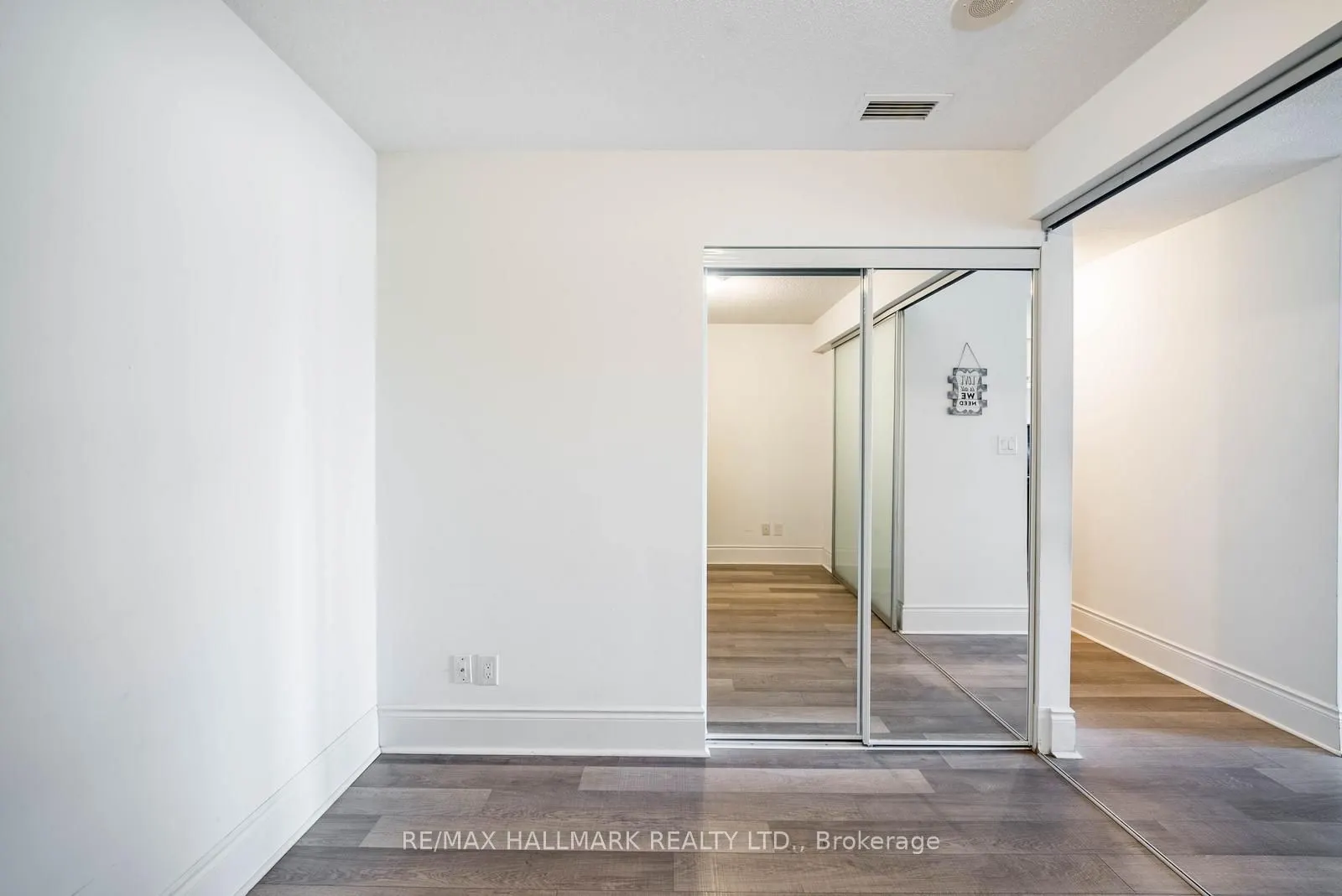 2015 Sheppard Avenue E #407