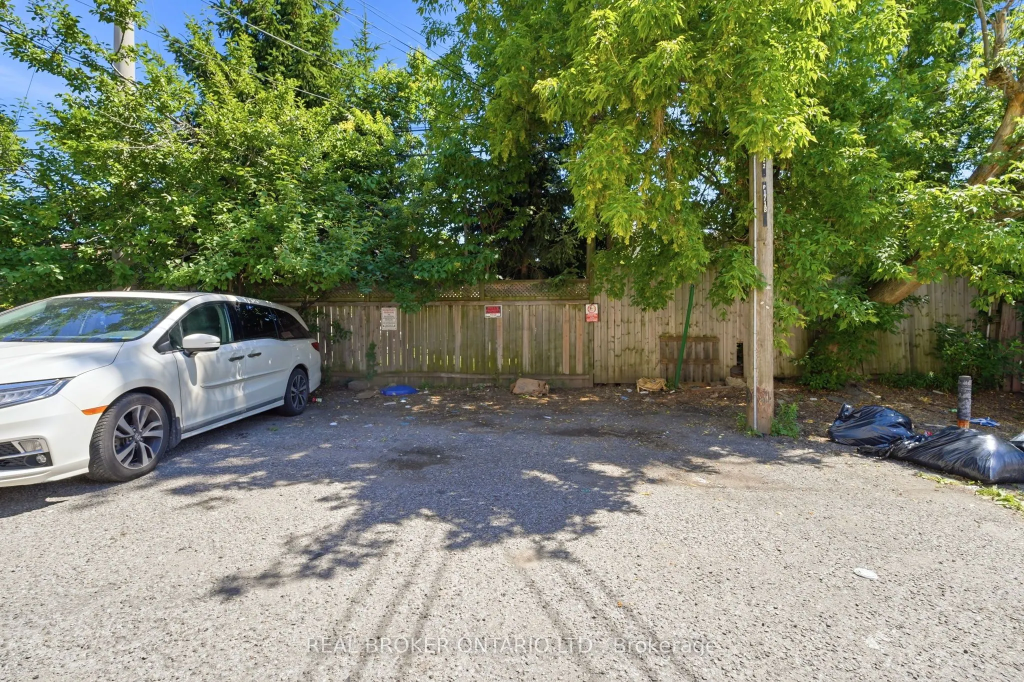 1479 Eglinton Avenue W