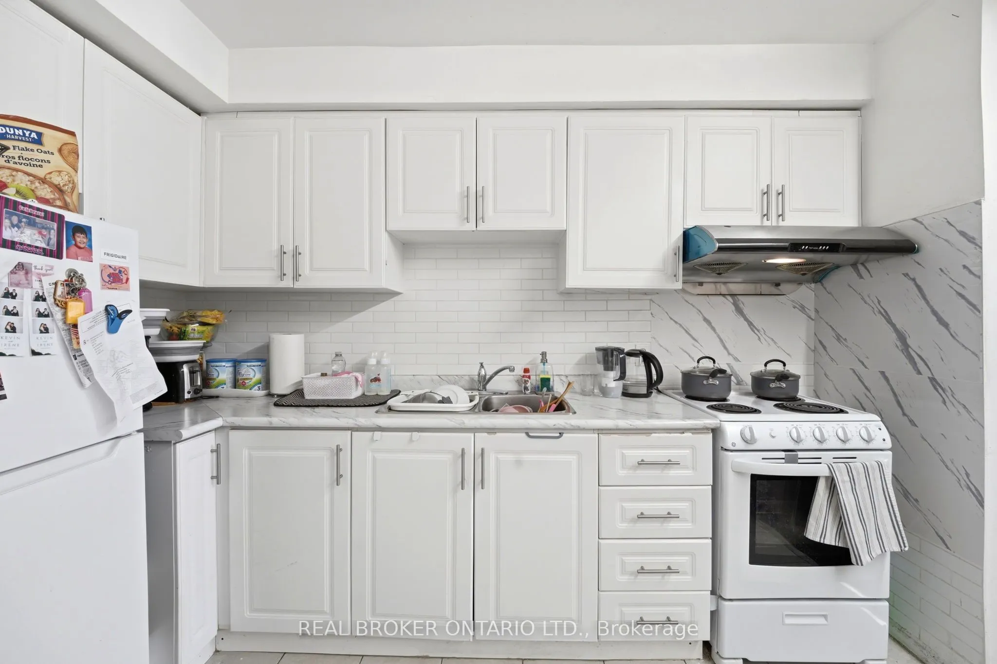 1479 Eglinton Avenue W