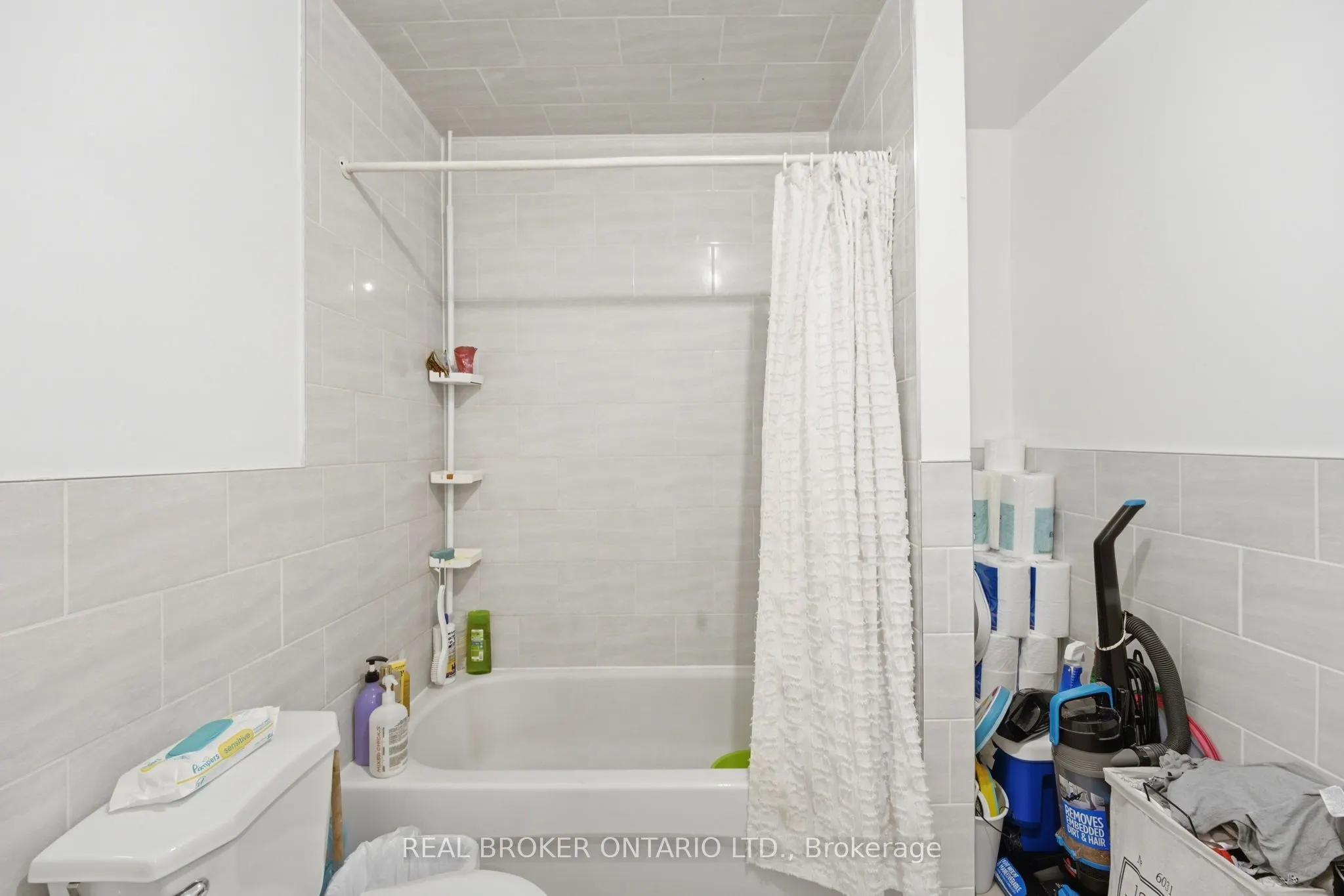 1479 Eglinton Avenue W