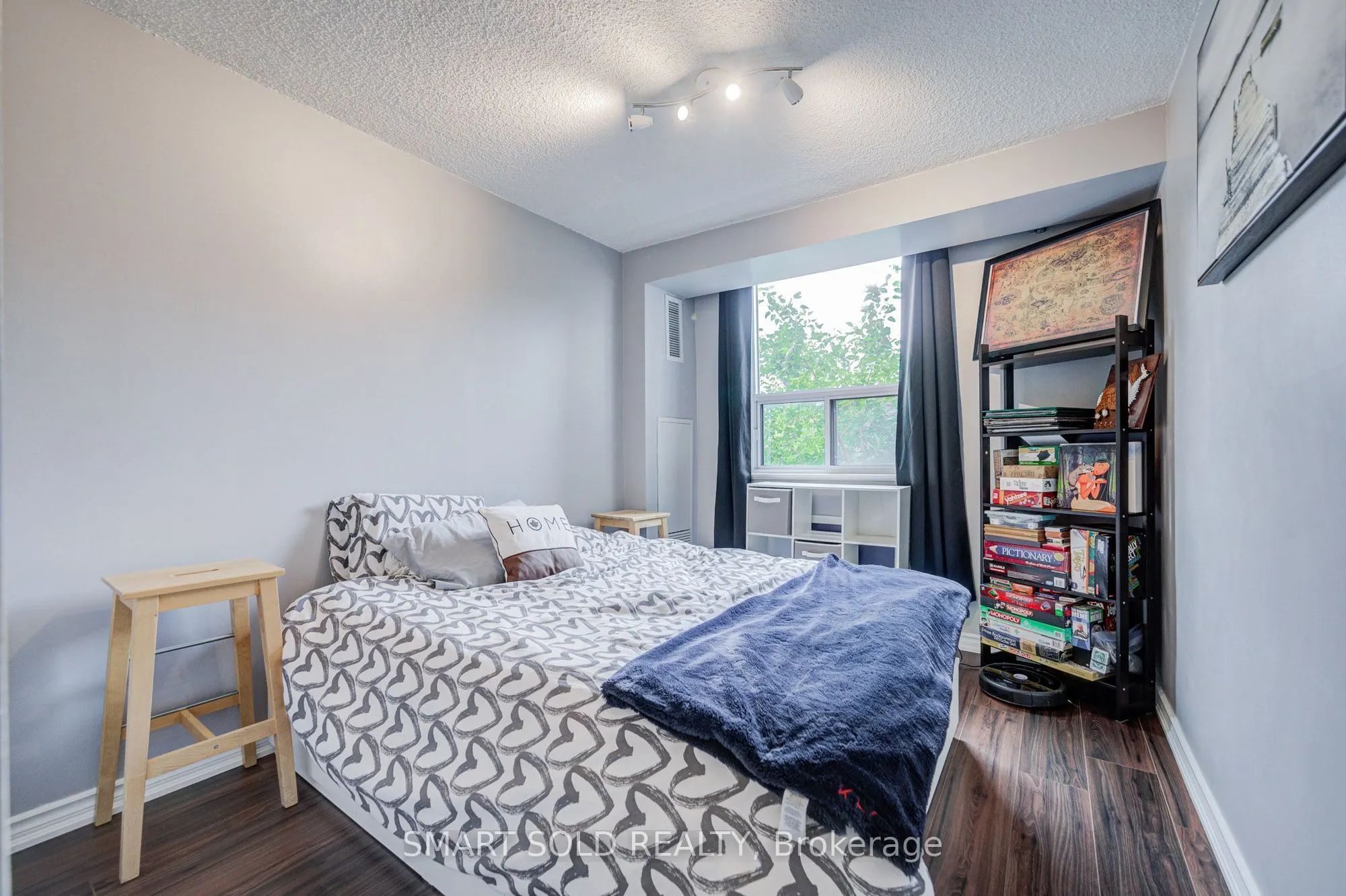 5 Old Sheppard Avenue #210