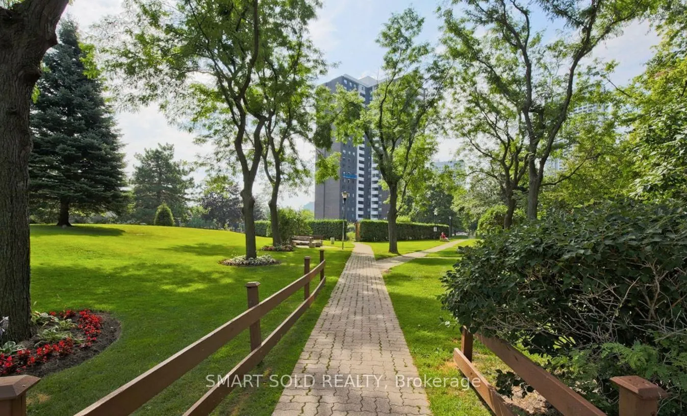 5 Old Sheppard Avenue #210