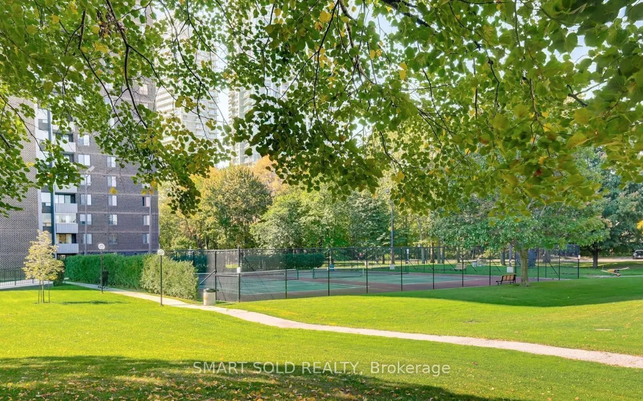 5 Old Sheppard Avenue #210