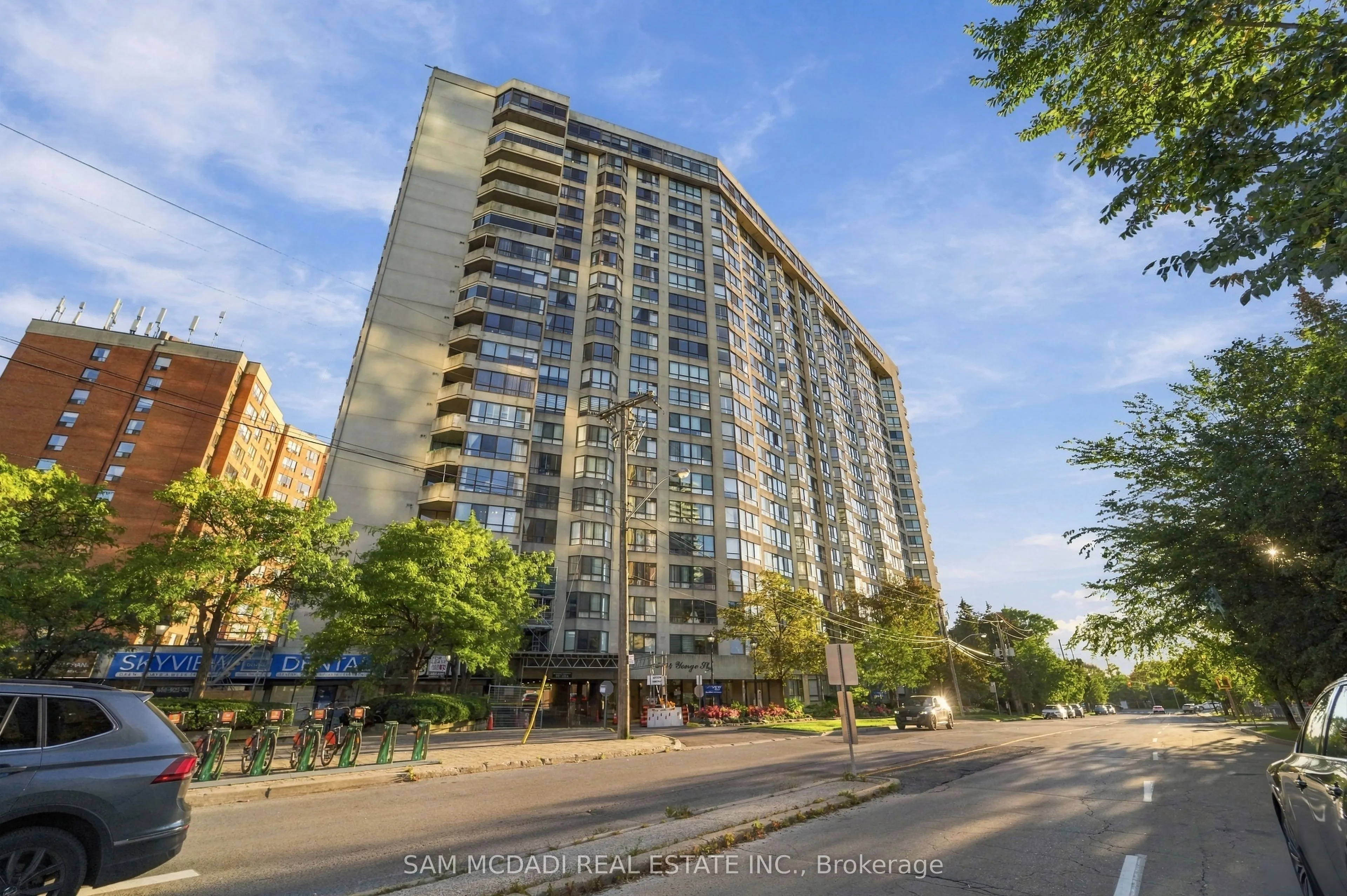 5444 Yonge Street #304