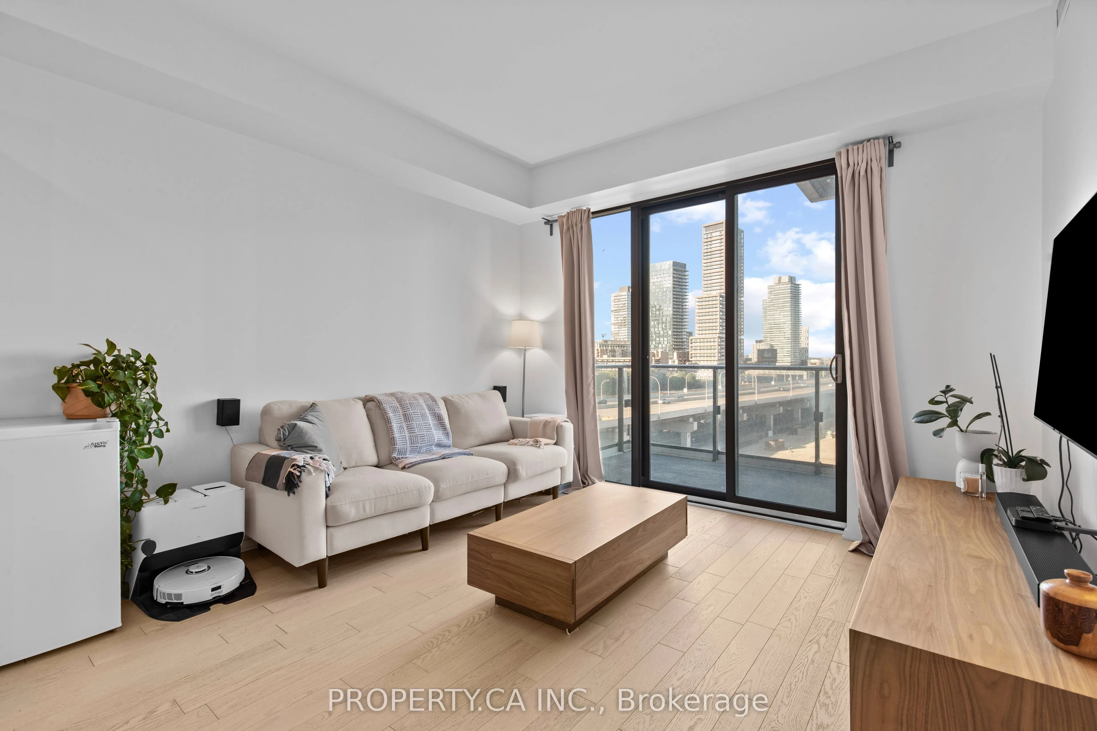 12 Bonnycastle Street #710