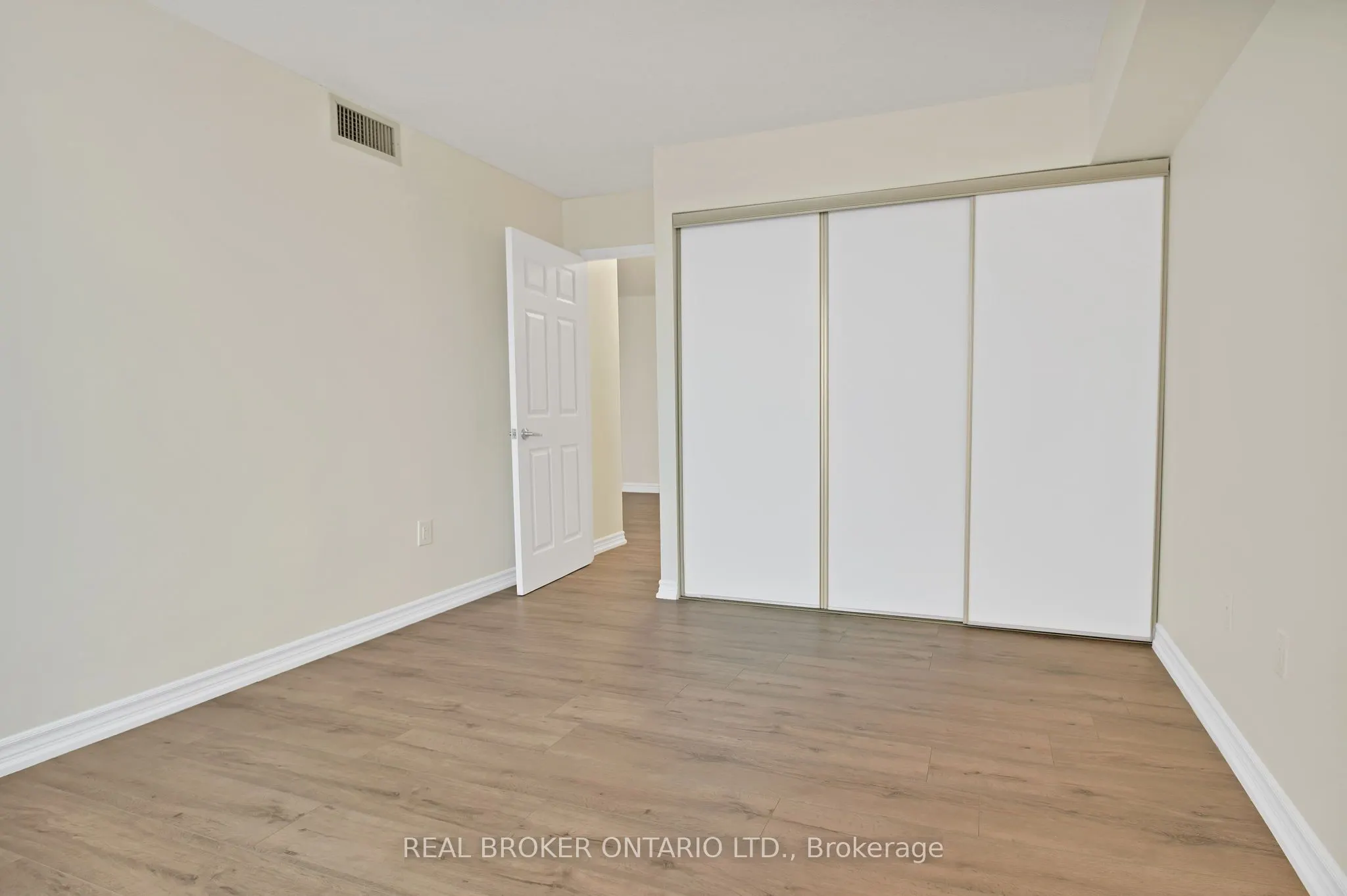 5 Concorde Place #3301