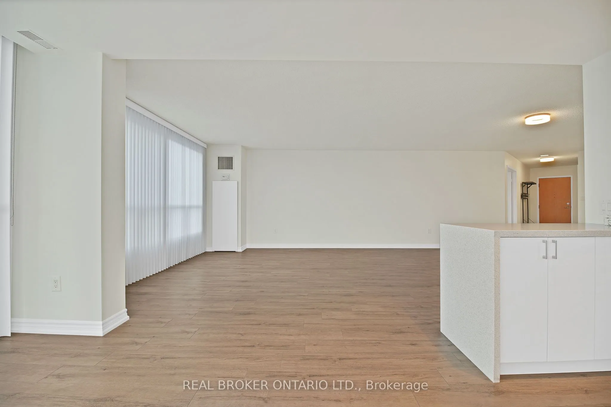 5 Concorde Place #3301