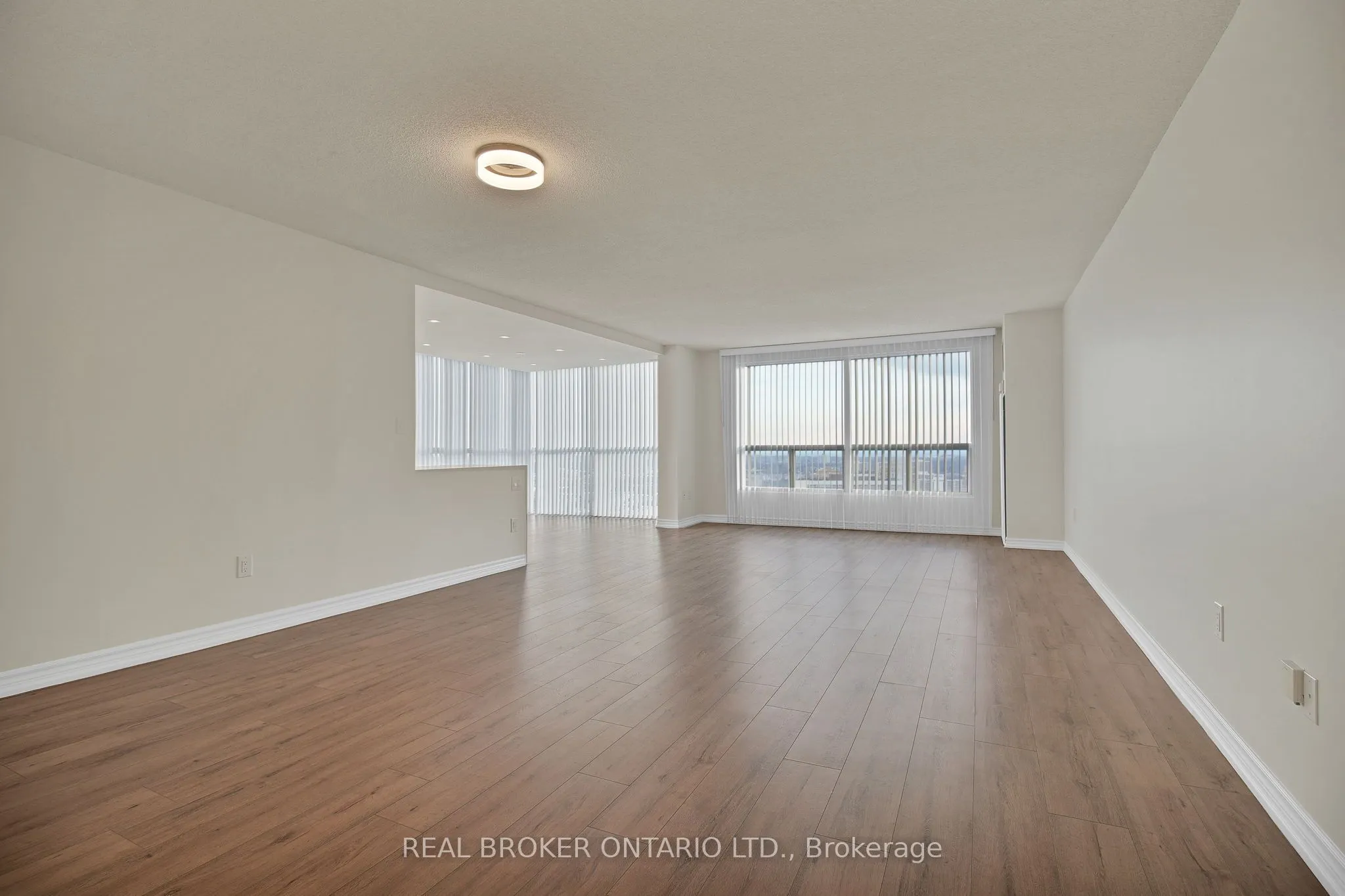 5 Concorde Place #3301