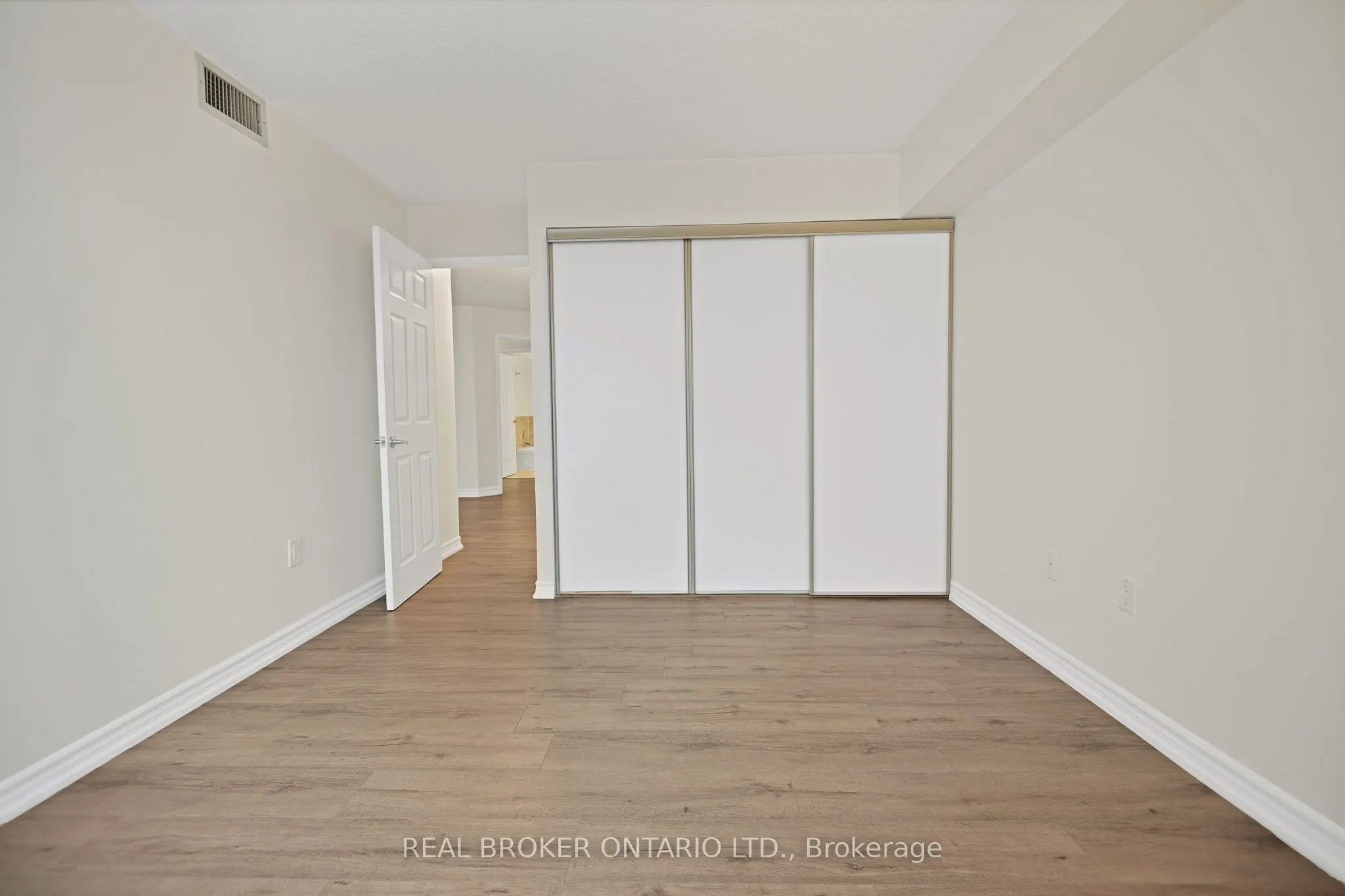 5 Concorde Place #3301