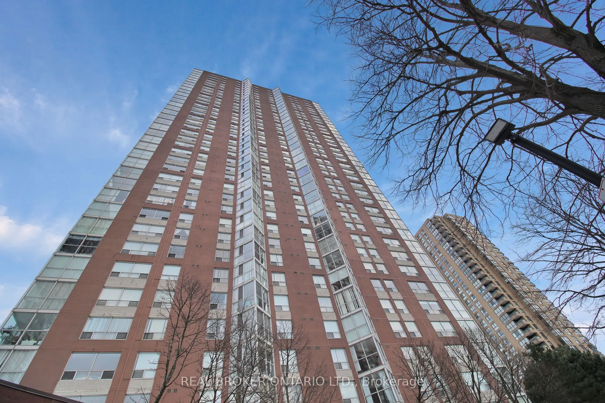 5 Concorde Place #3301