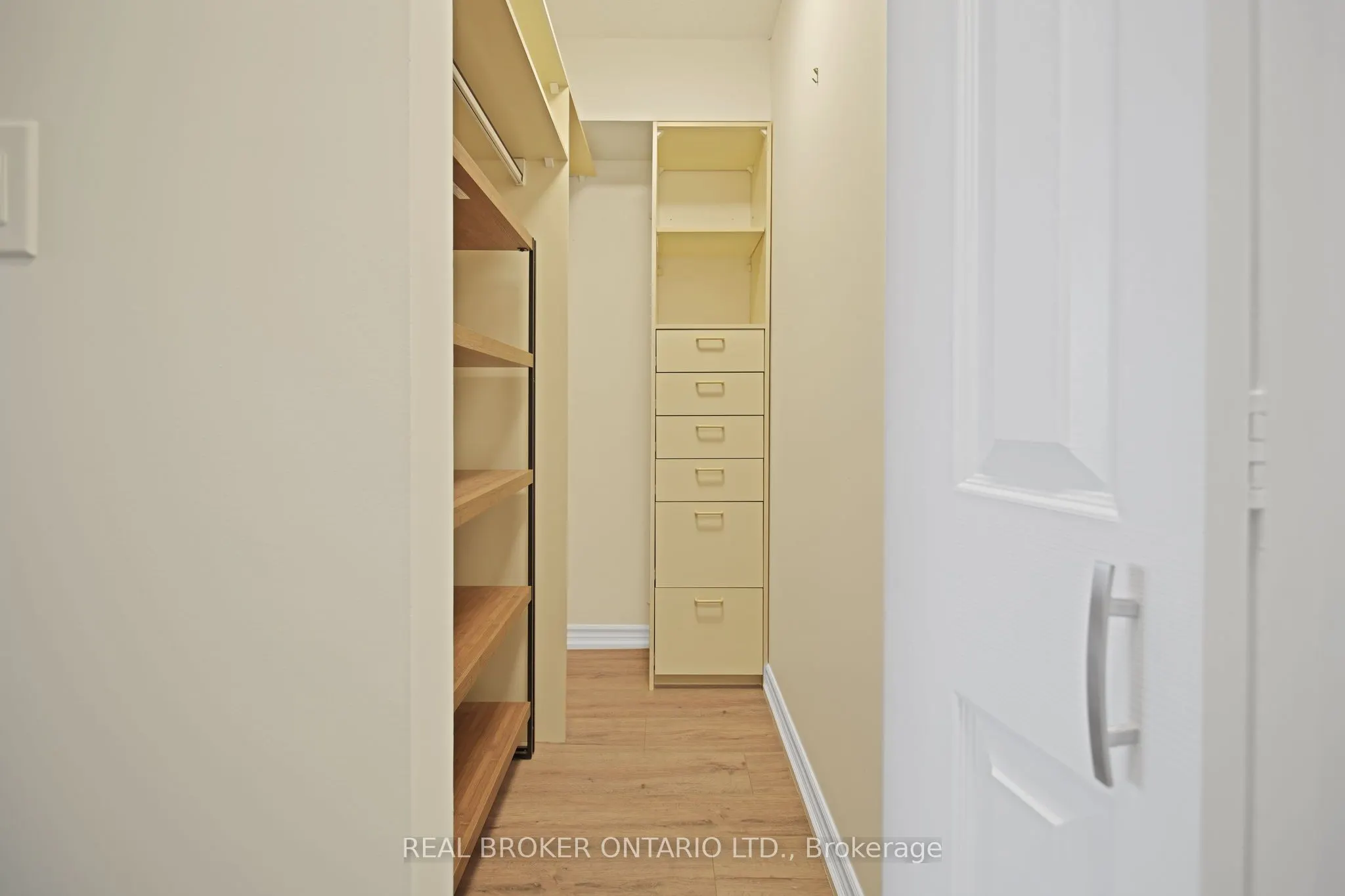 5 Concorde Place #3301