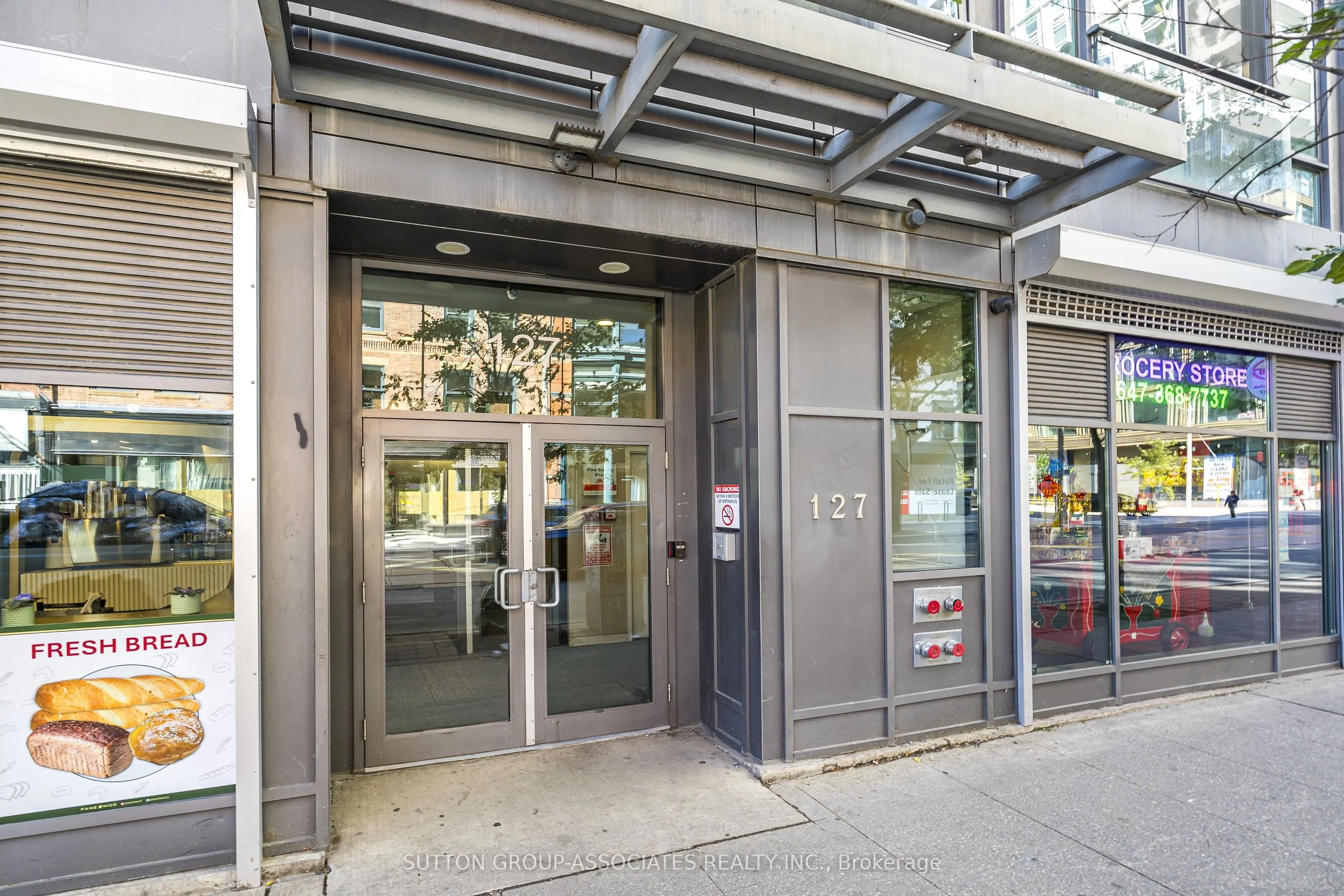 127 Queen Street E #405