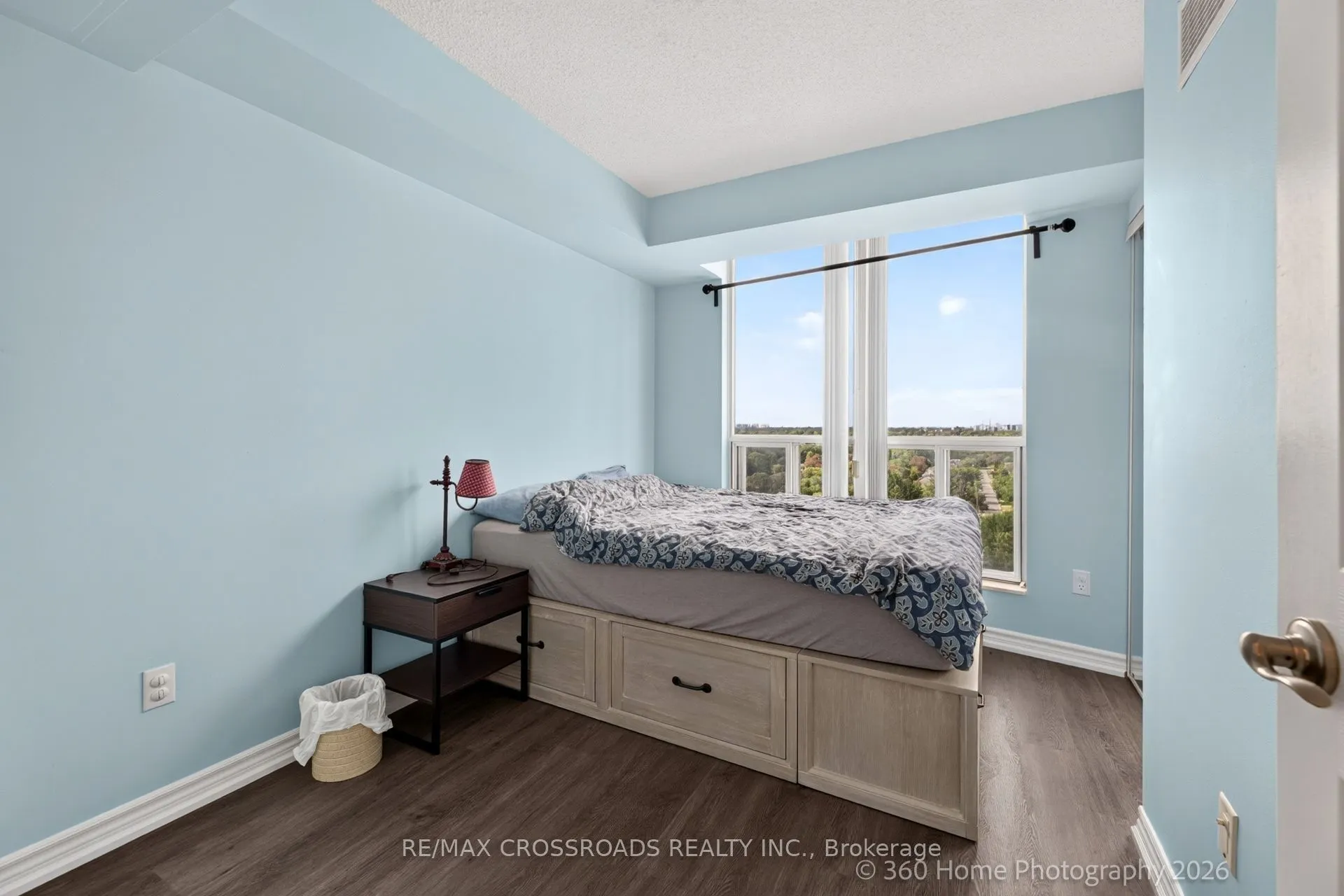23 Lorraine Drive #1506