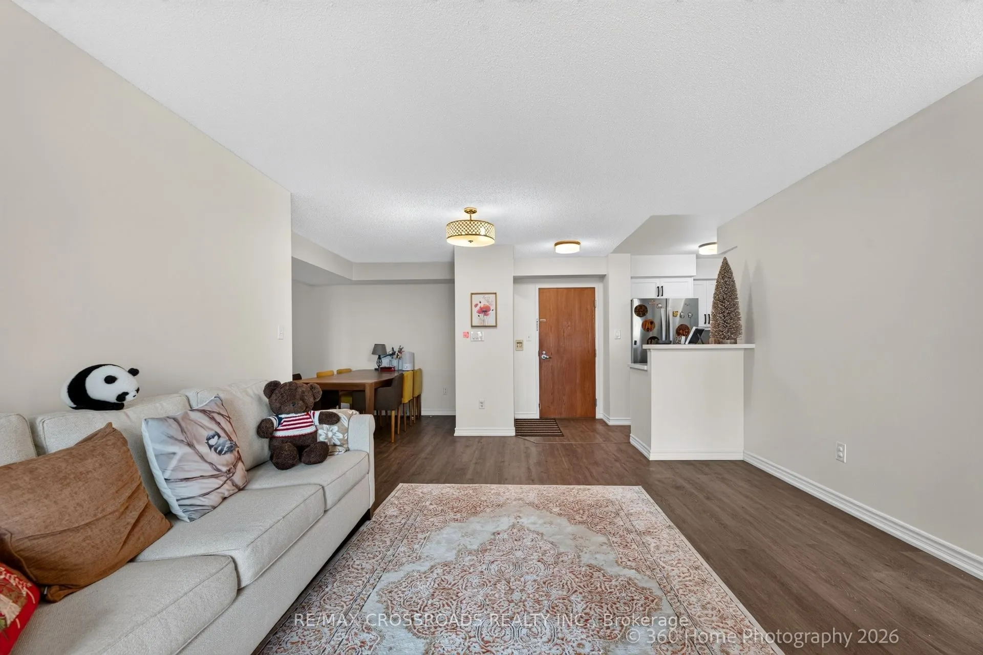 23 Lorraine Drive #1506