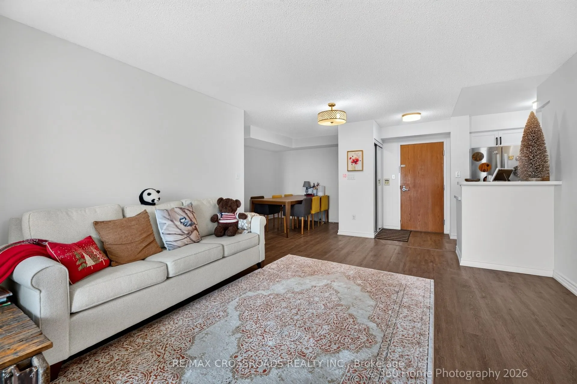 23 Lorraine Drive #1506