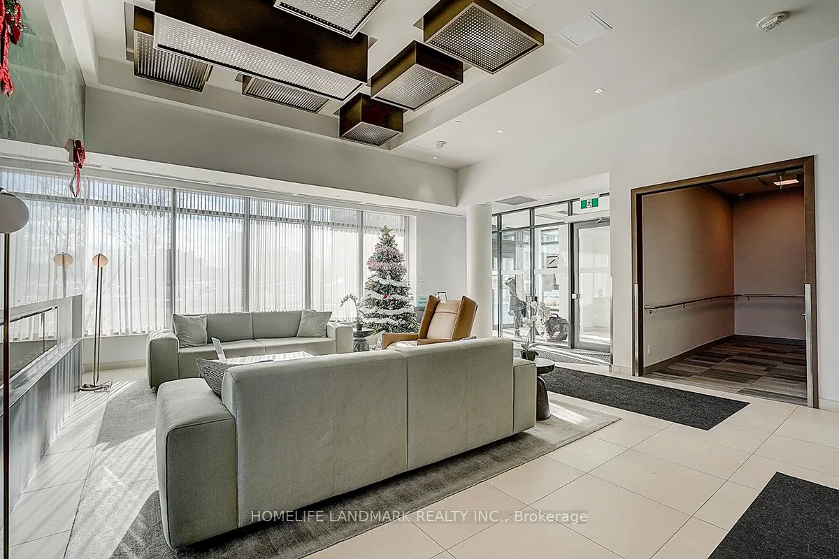 188 Fairview Mall Drive #309