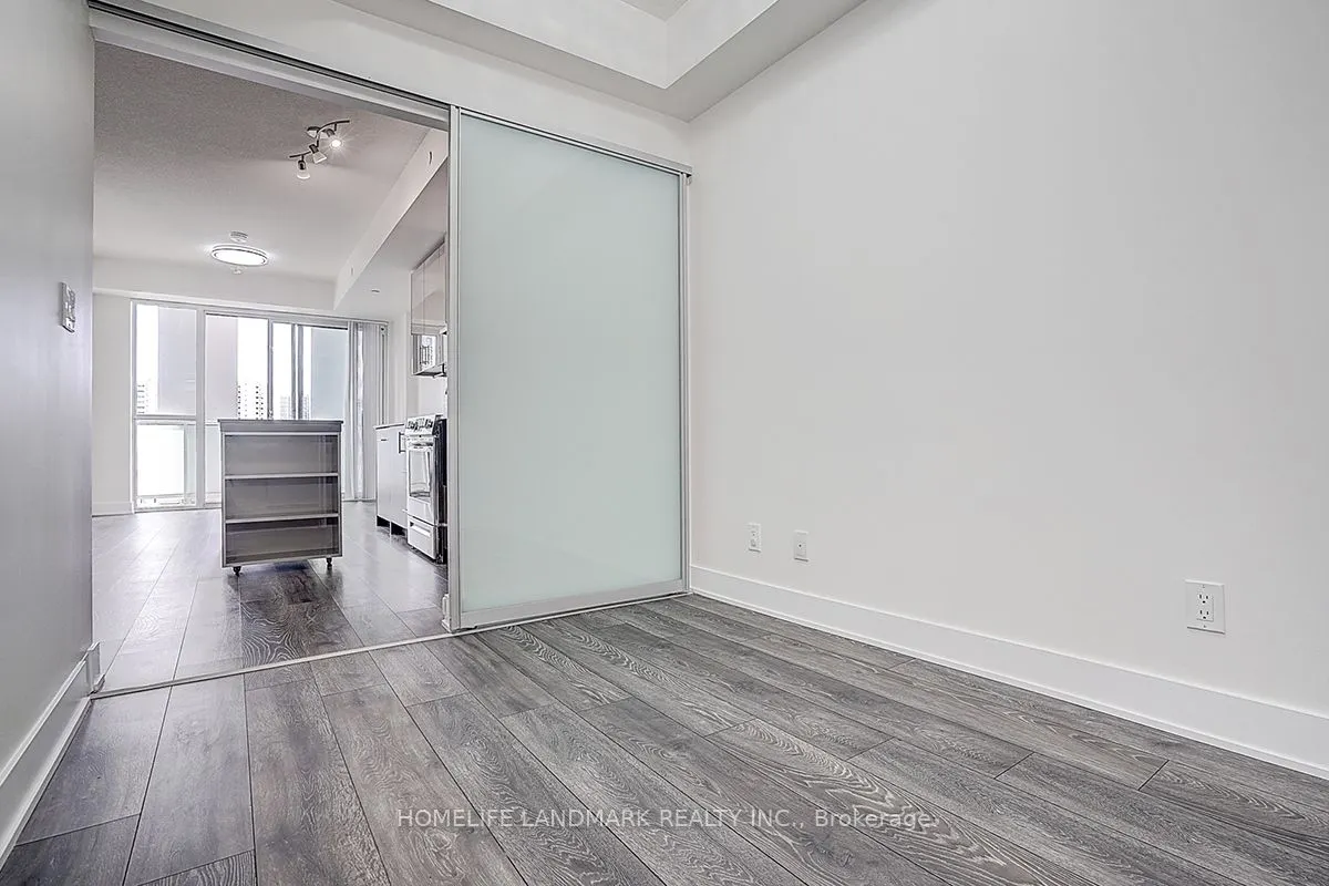 188 Fairview Mall Drive #309