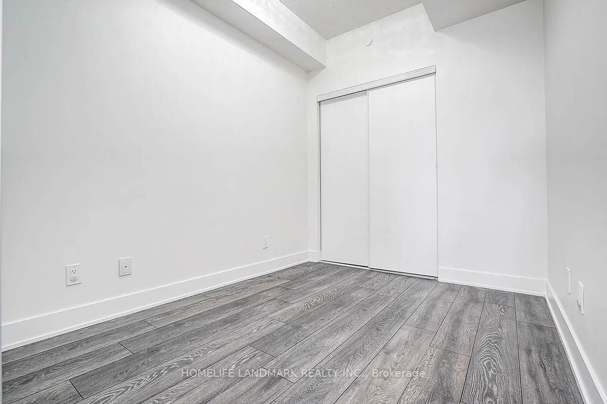 188 Fairview Mall Drive #309