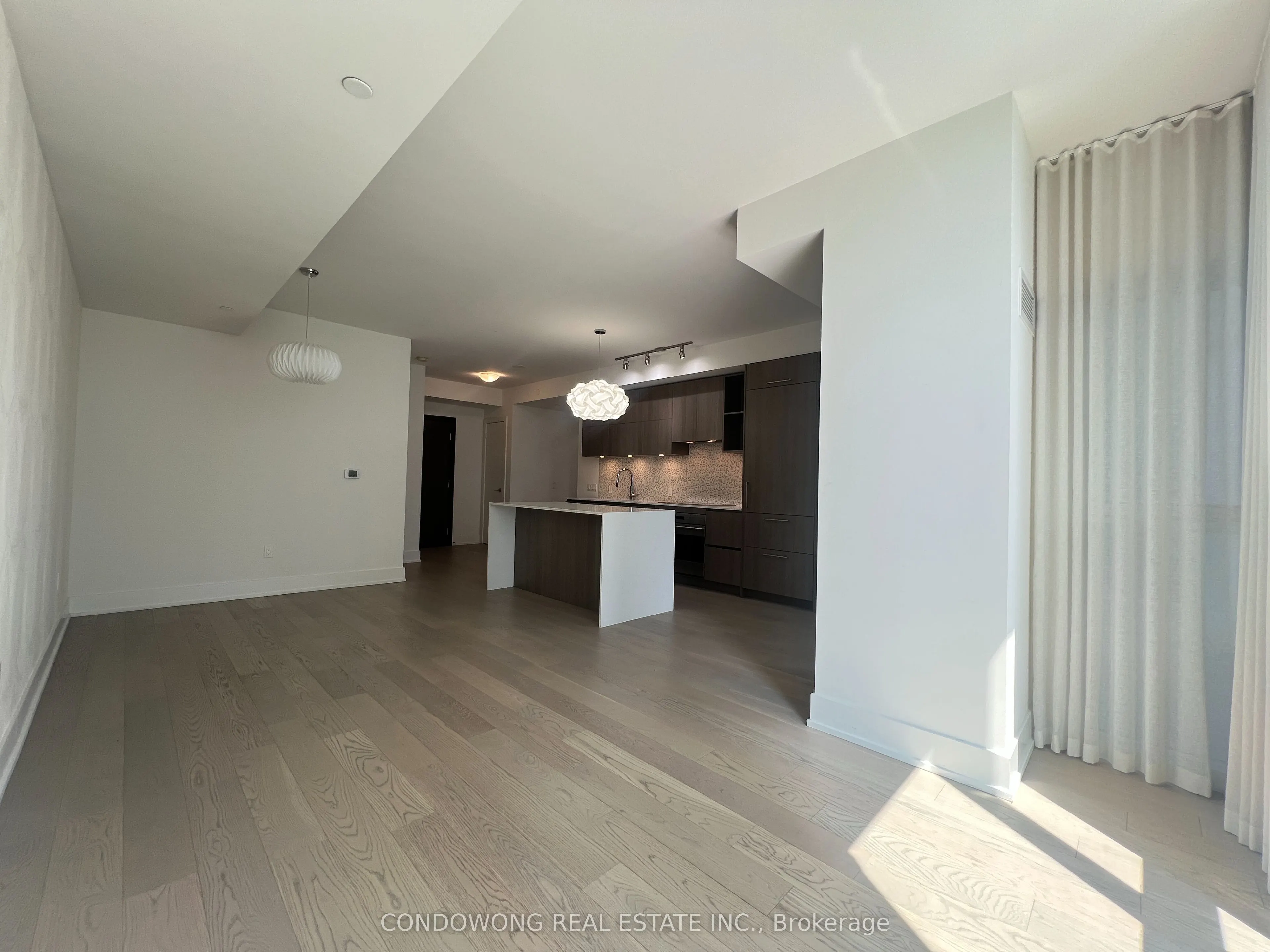 1 Yorkville Avenue #3801