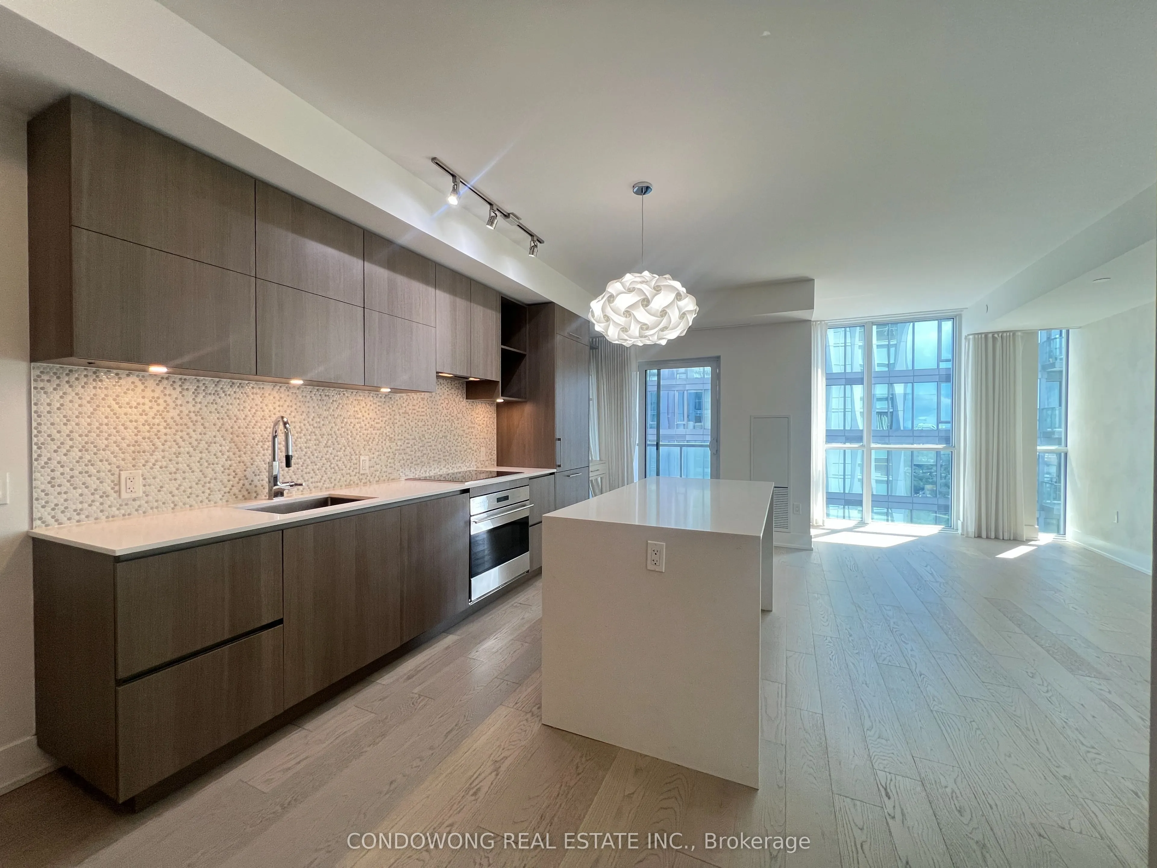 1 Yorkville Avenue #3801