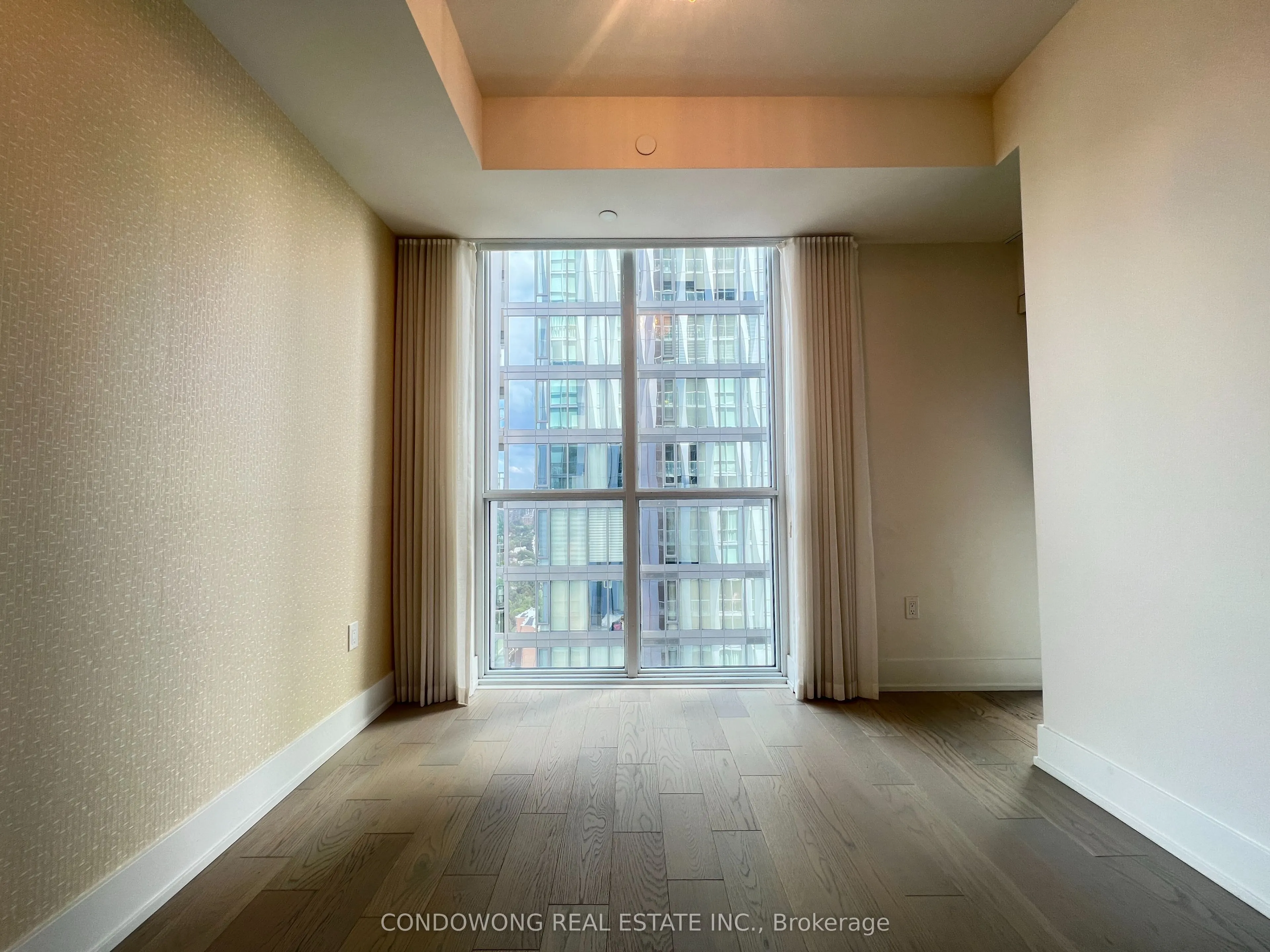 1 Yorkville Avenue #3801