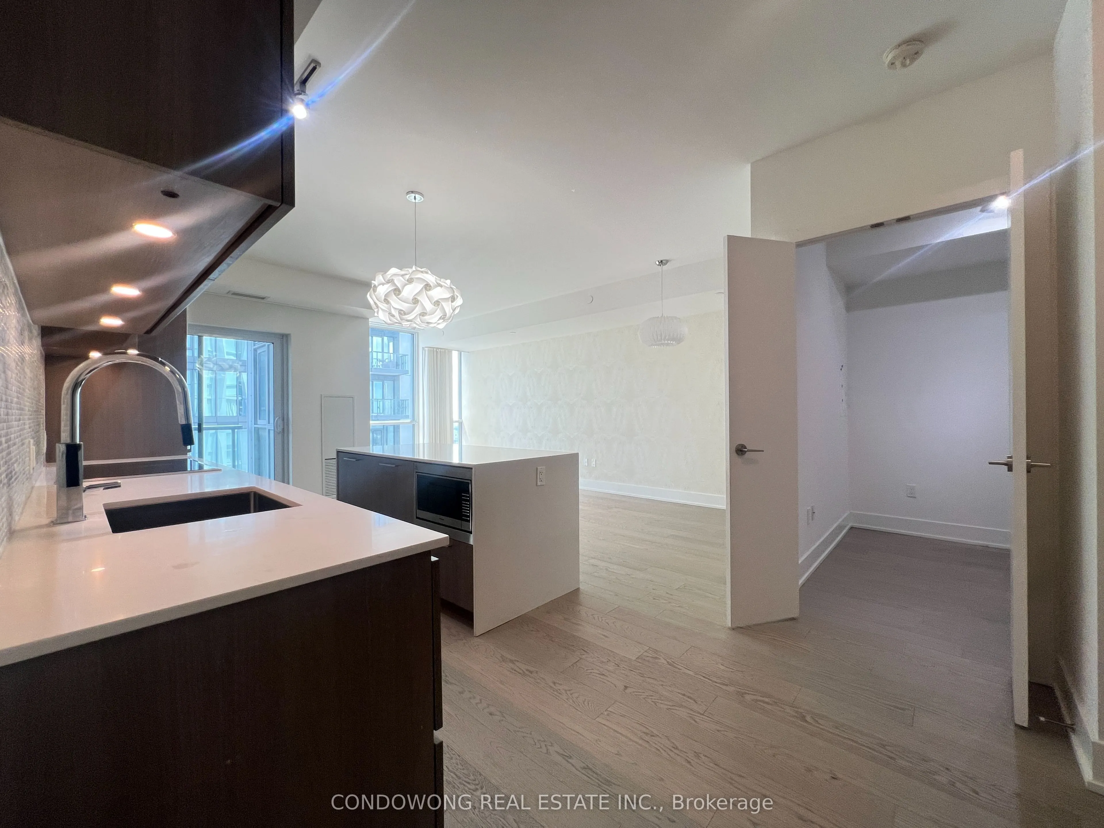 1 Yorkville Avenue #3801