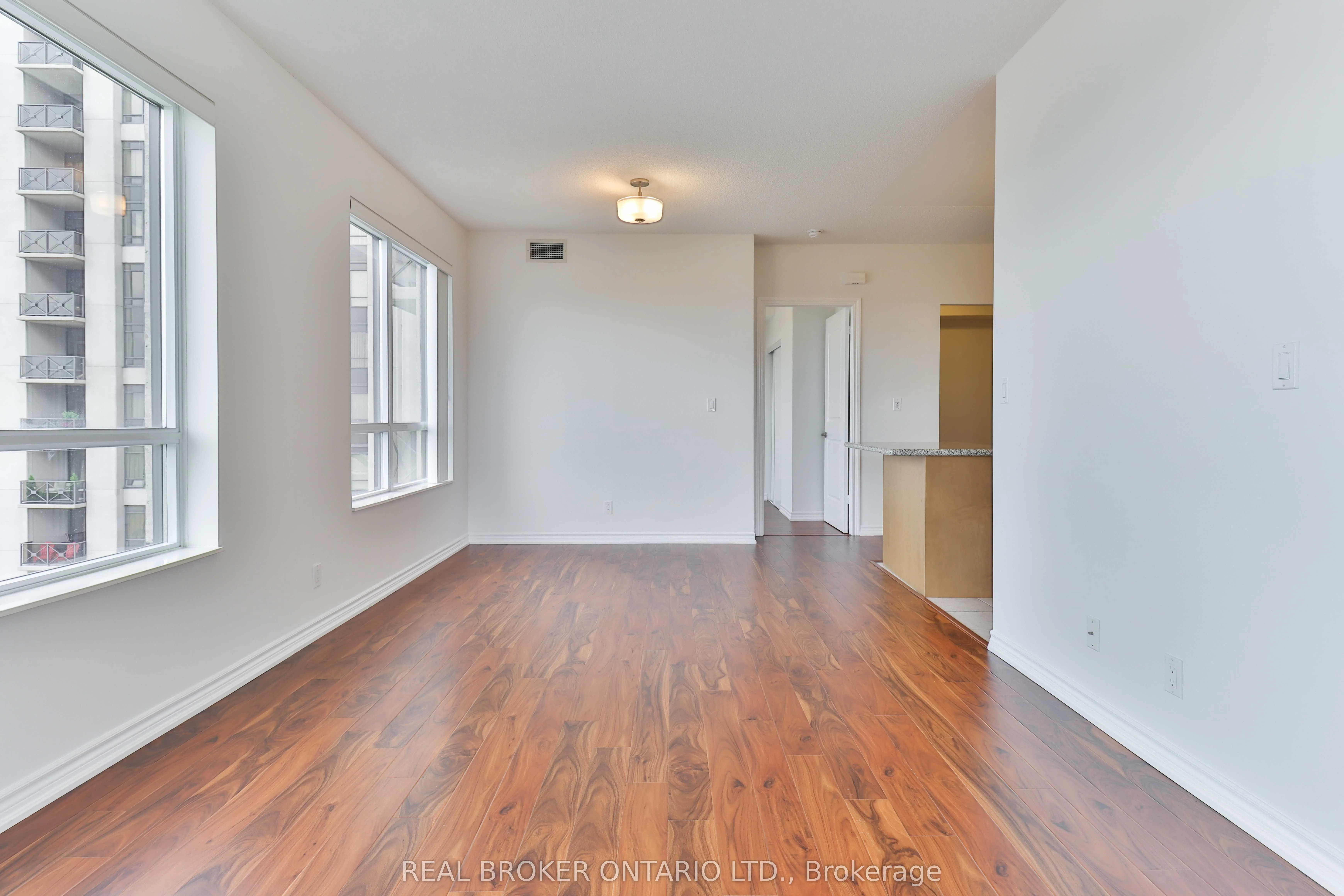 135 Wynford Drive #1505