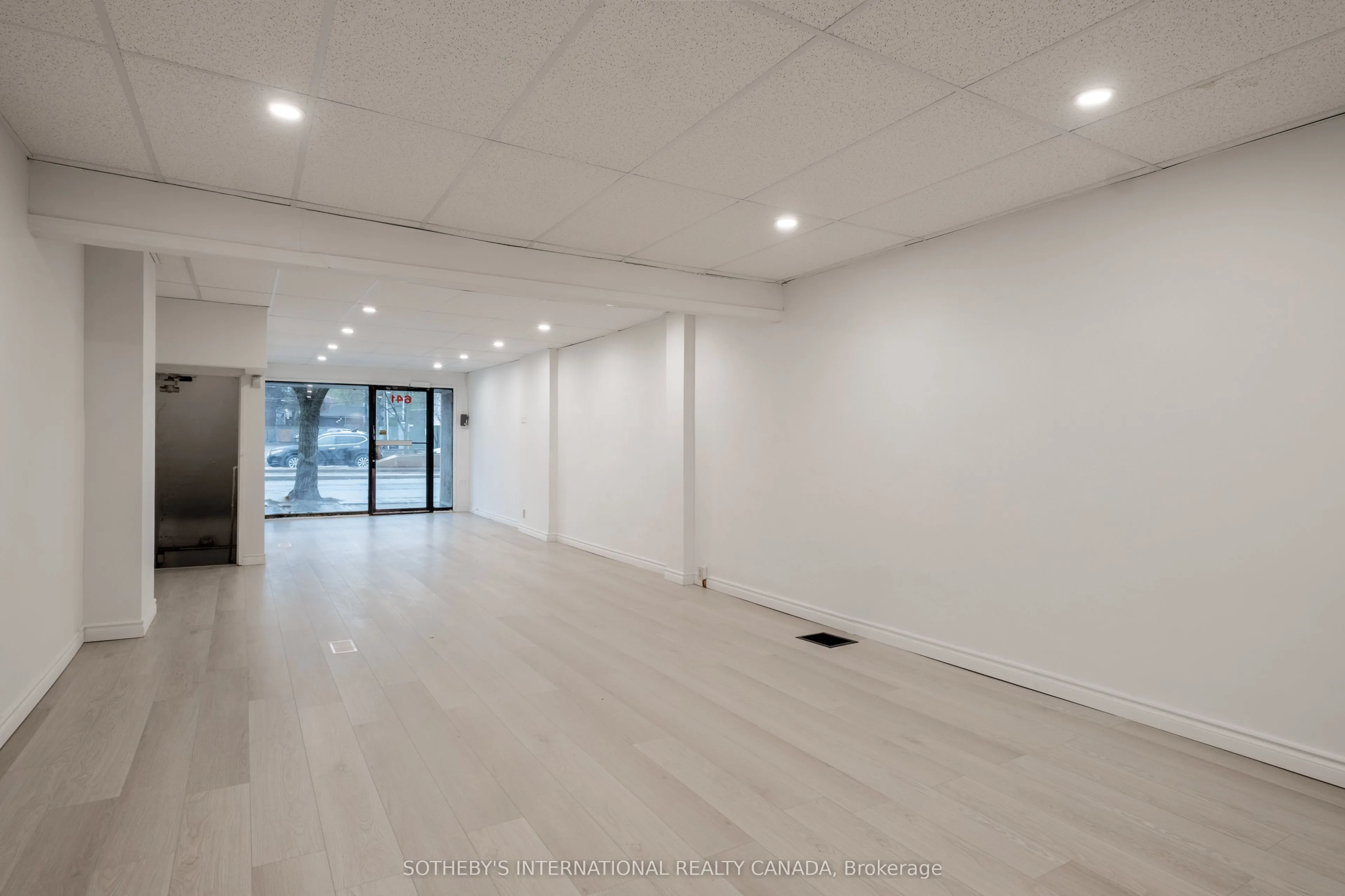 641 St Clair Avenue W