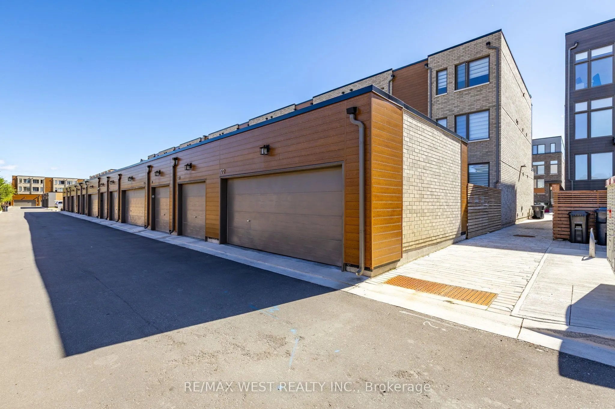 122 Green Gardens Boulevard