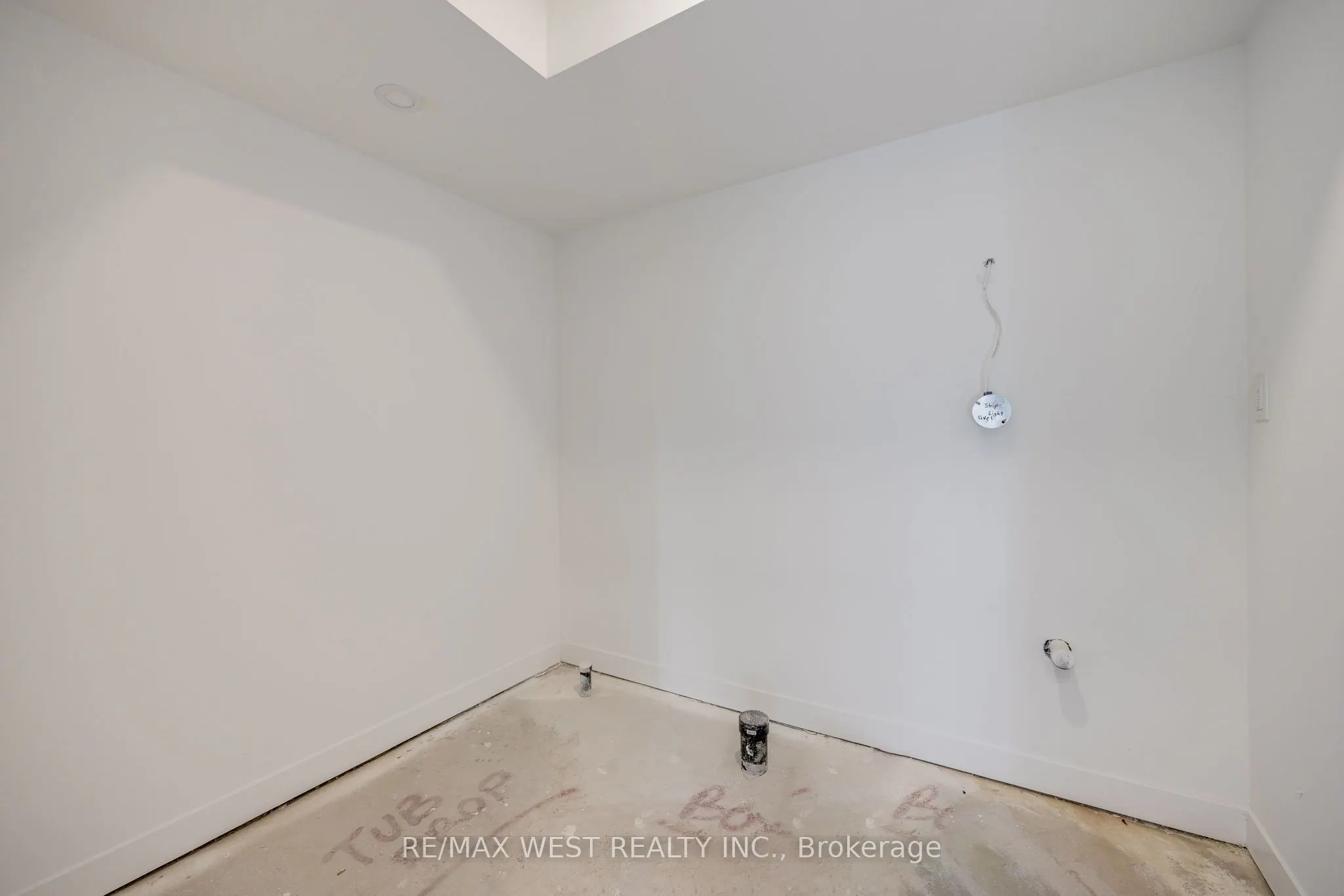 122 Green Gardens Boulevard
