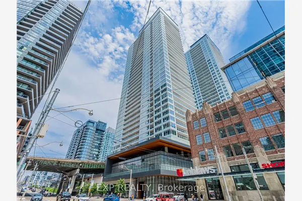 19 Bathurst Street #611