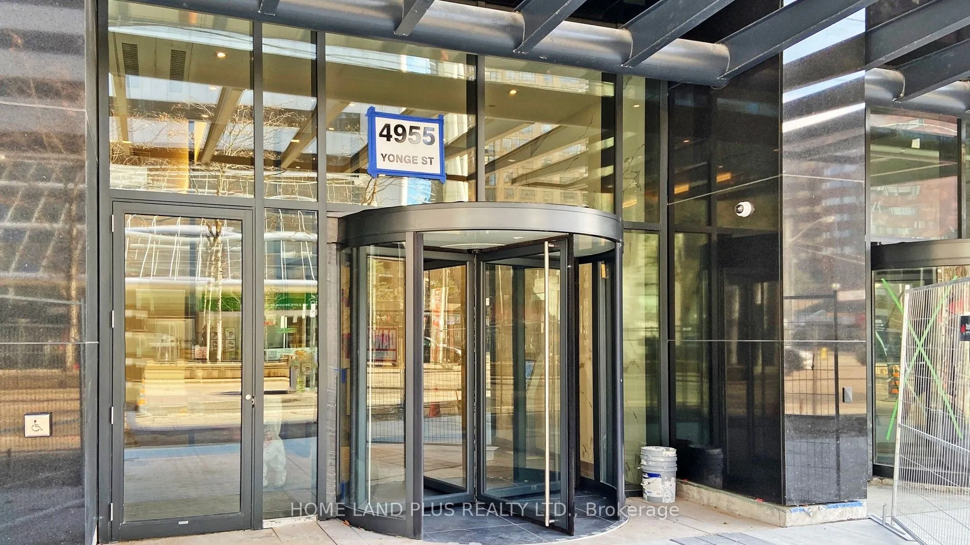 4955 Yonge Street #2202