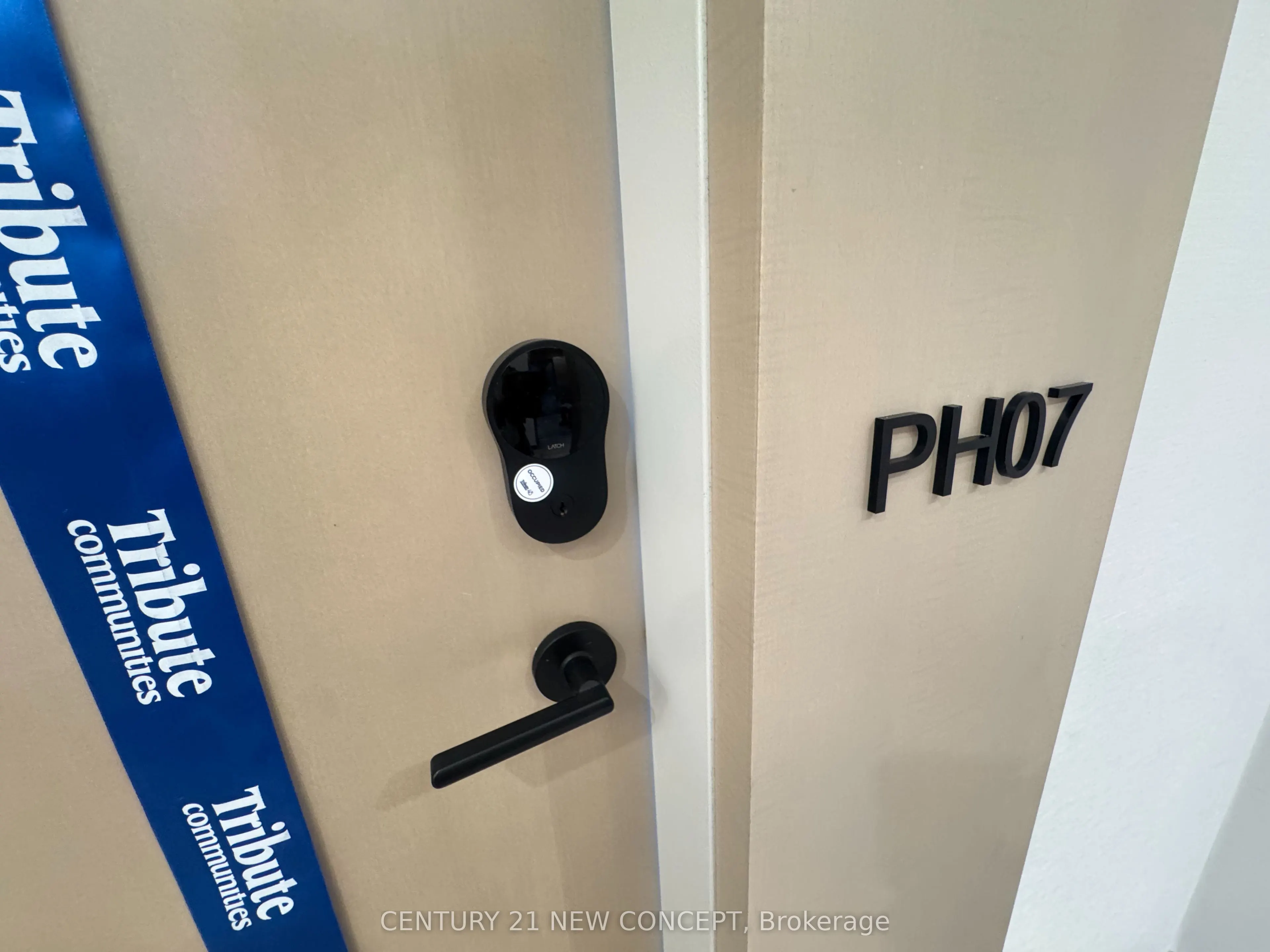 280 Dundas Street W #PH07