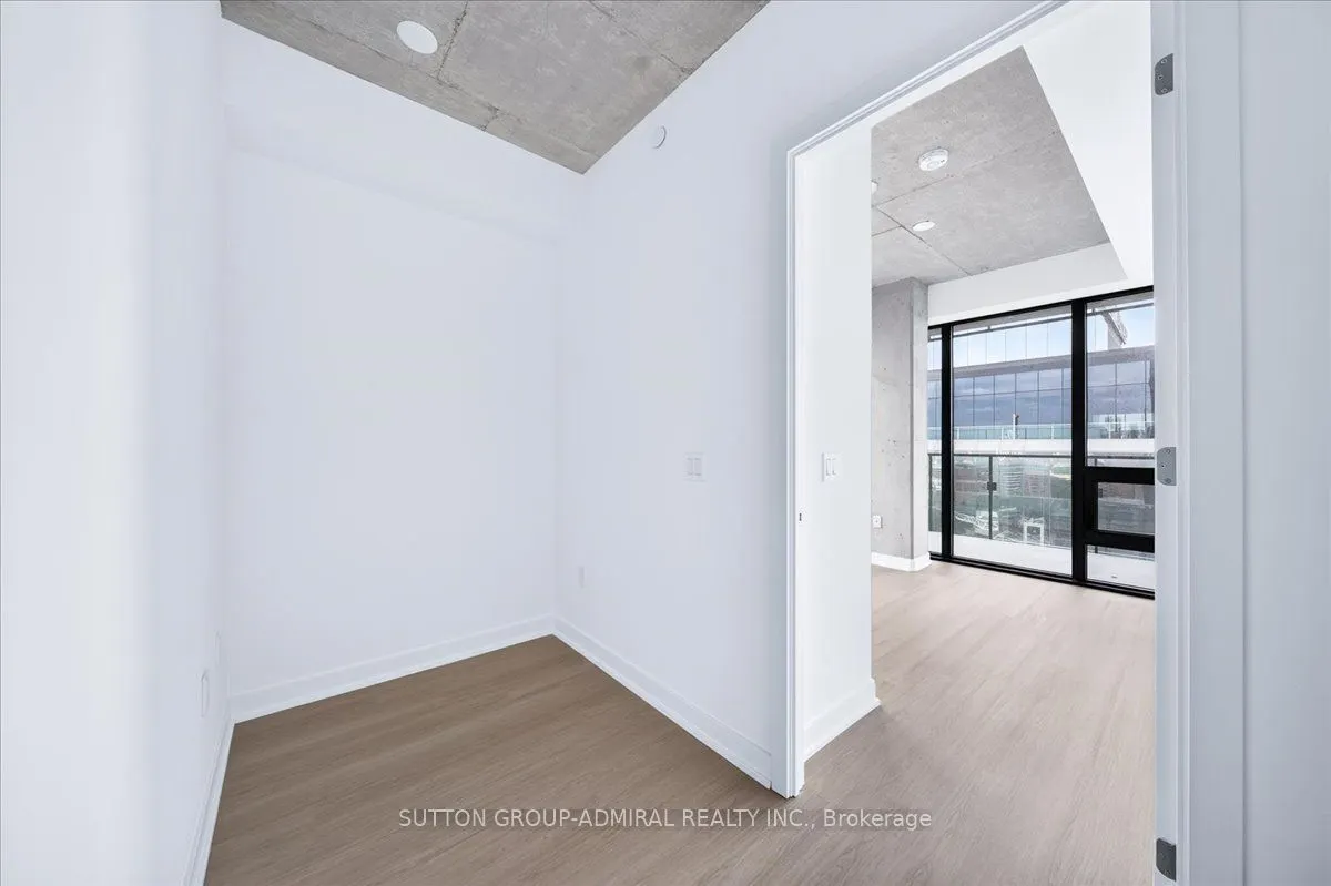 284 King Street E #2202