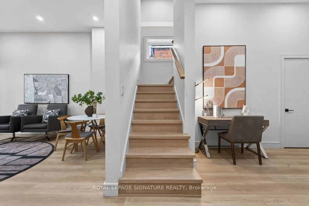 339 Broadway Avenue