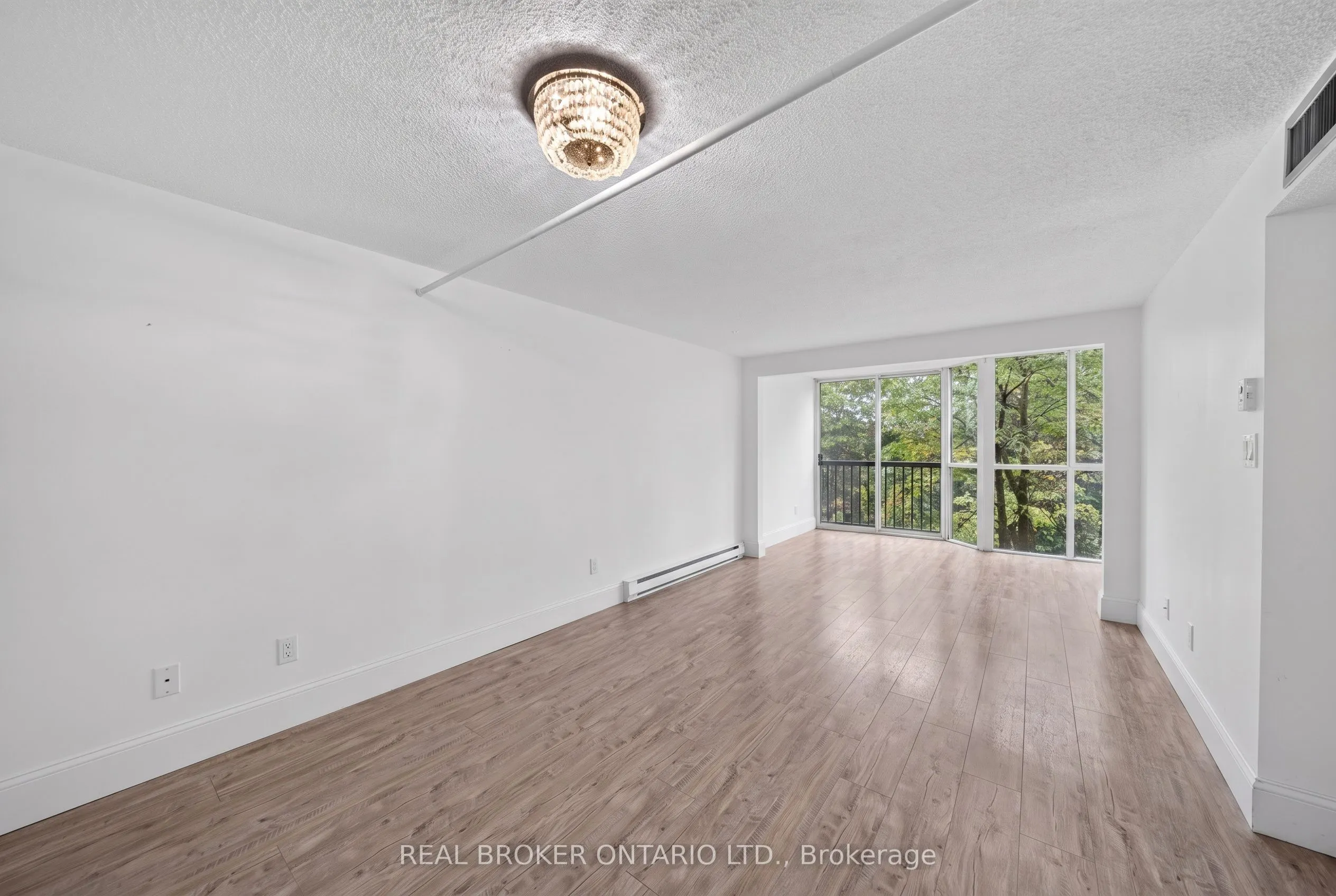 5795 Yonge Street #312