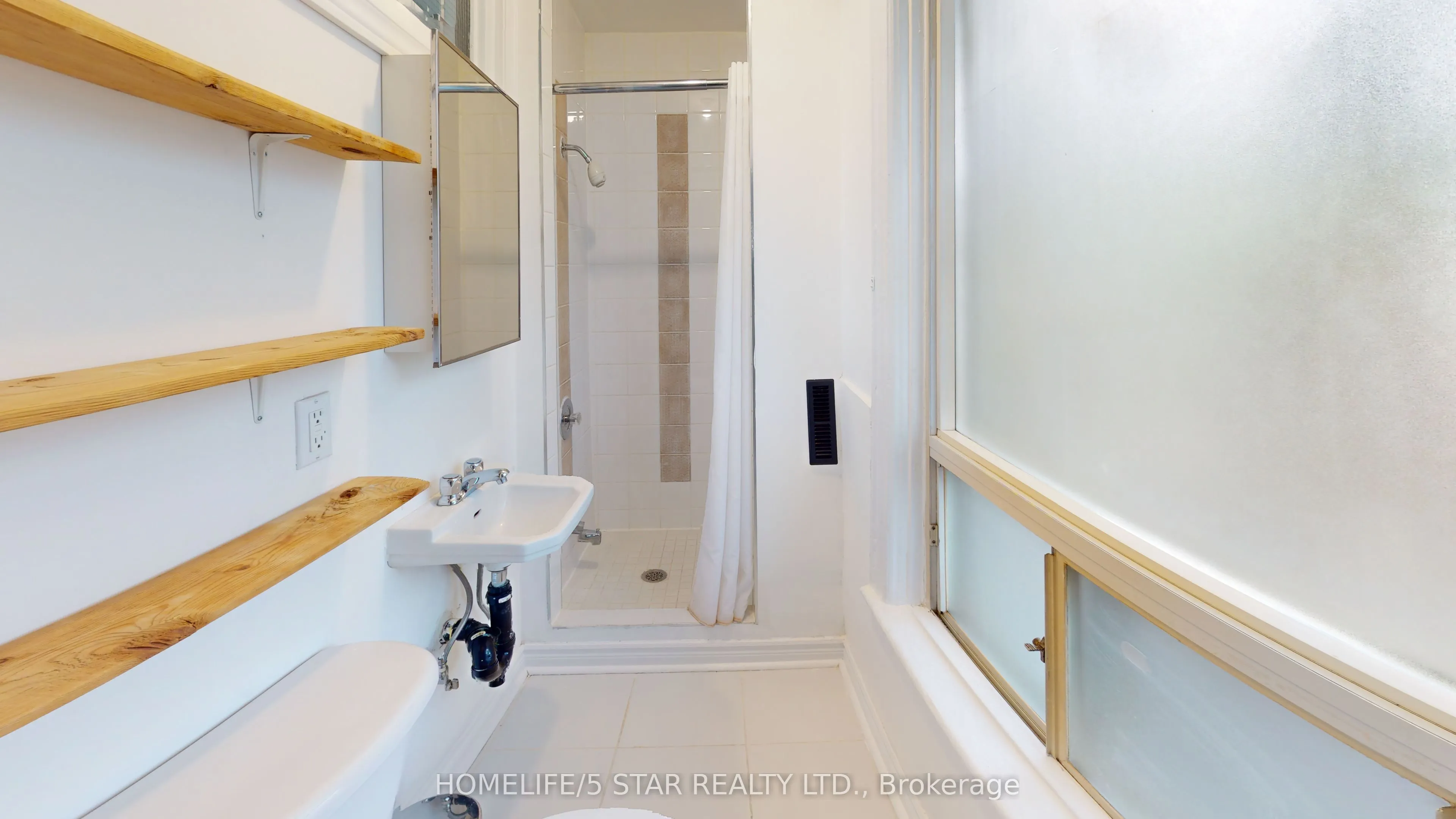39 Humbert Street #Apt 1