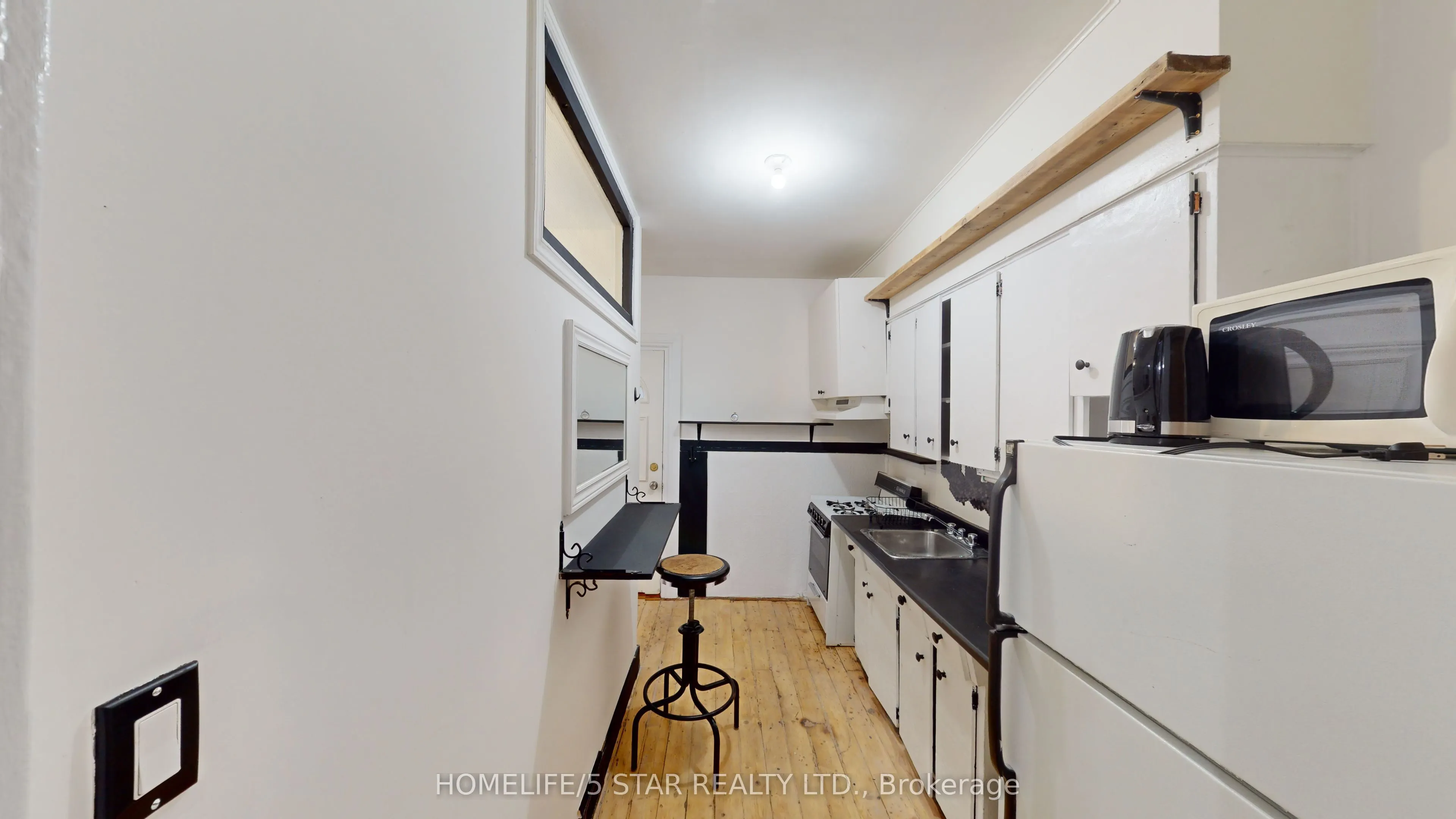 39 Humbert Street #Apt 1