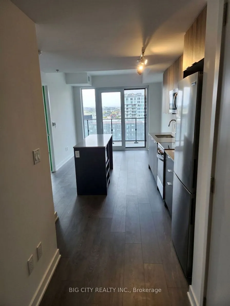 8 Tippett Road #1201