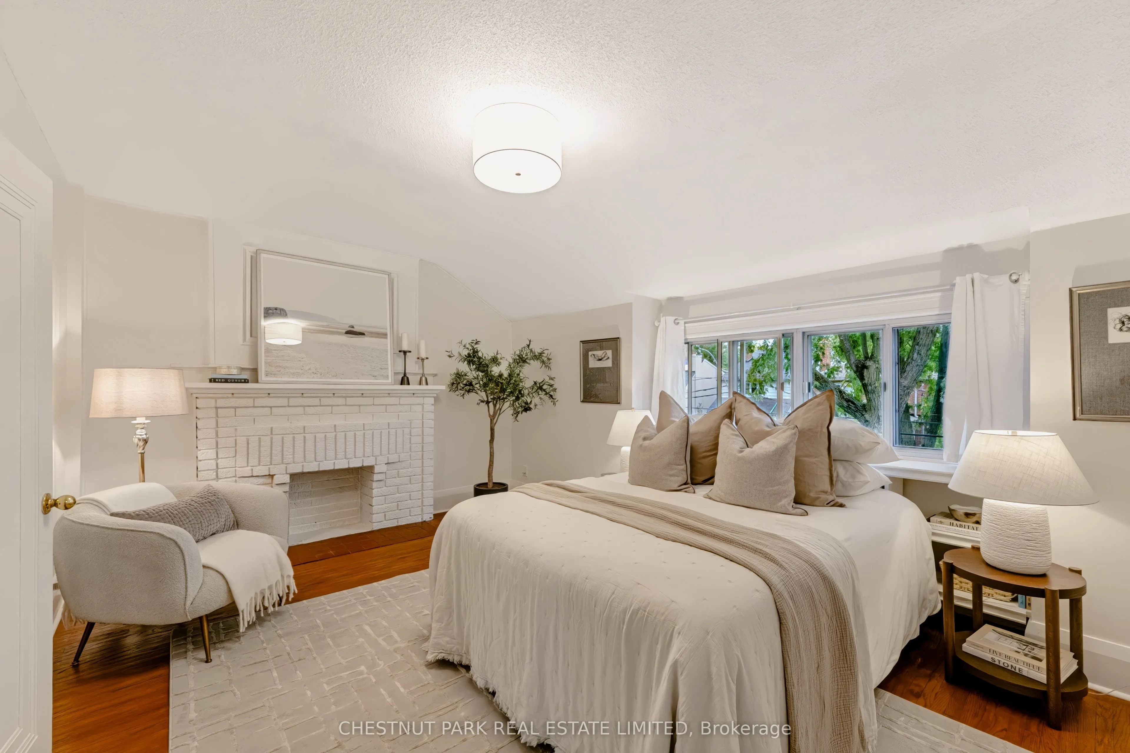 42 Bowood Avenue