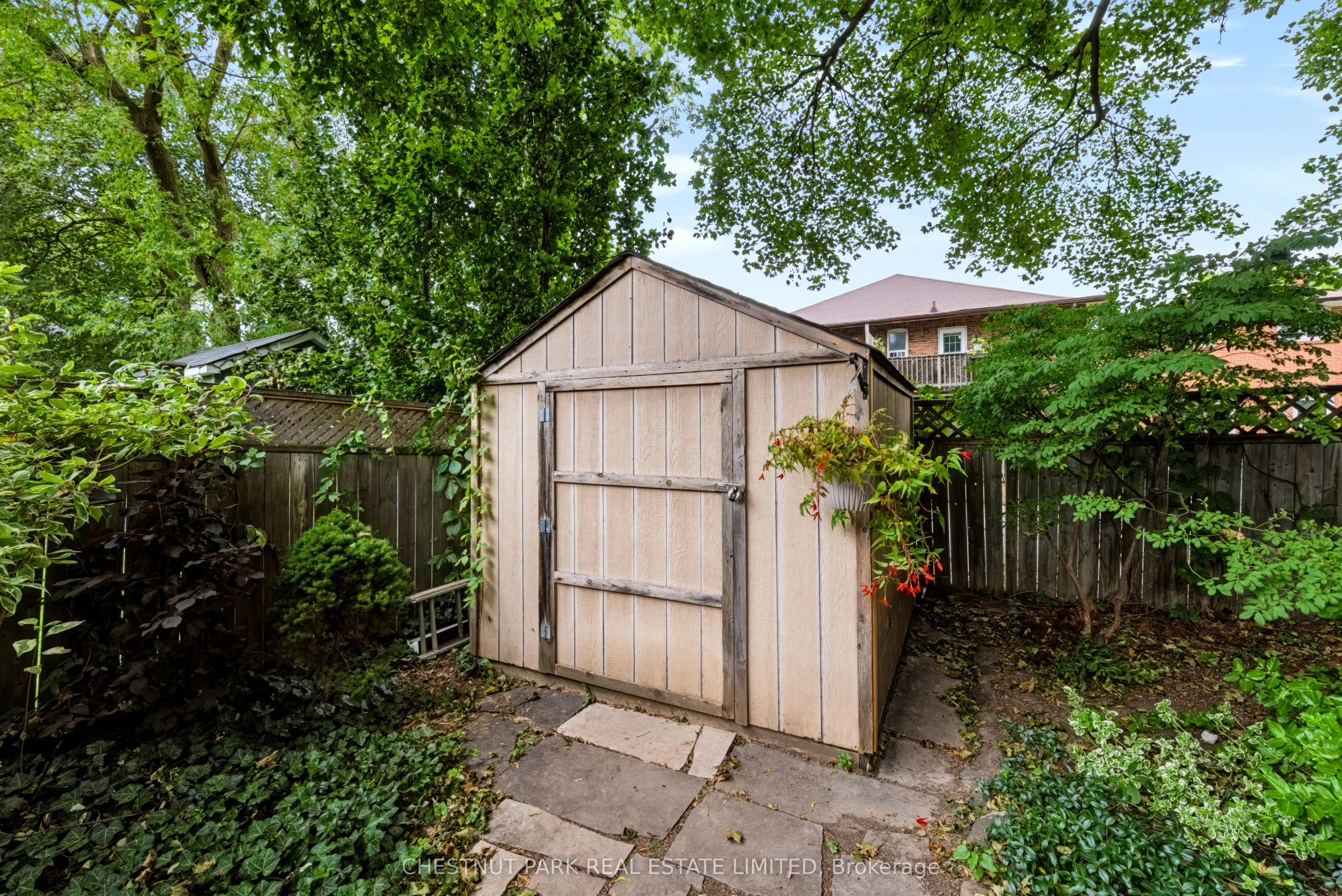 42 Bowood Avenue