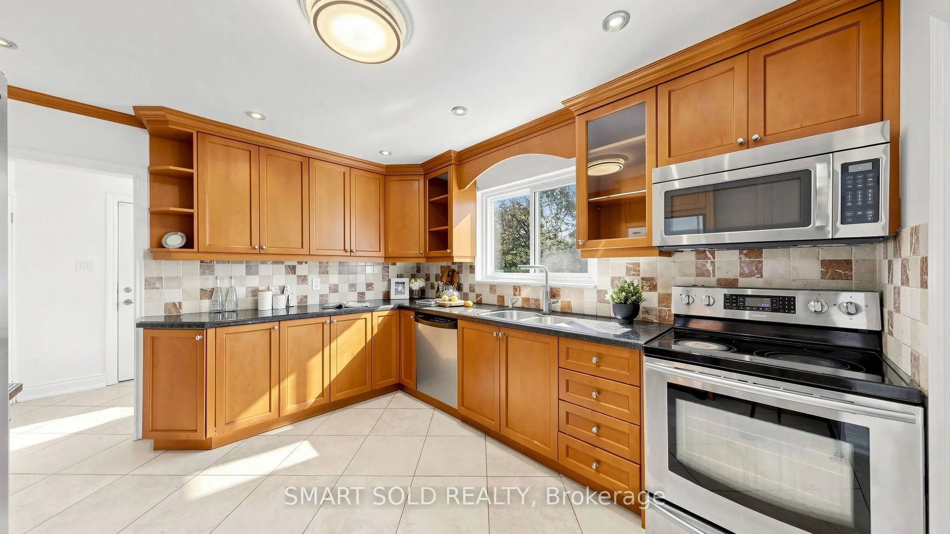 210 Shaughnessy Boulevard