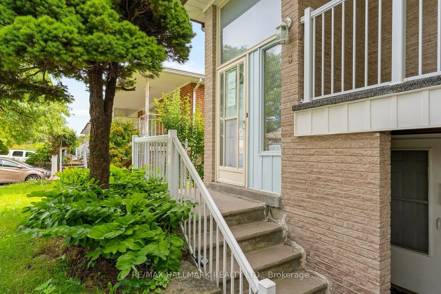 3 Pindar Crescent