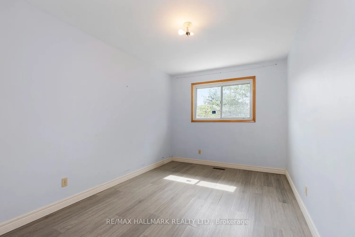 3 Pindar Crescent