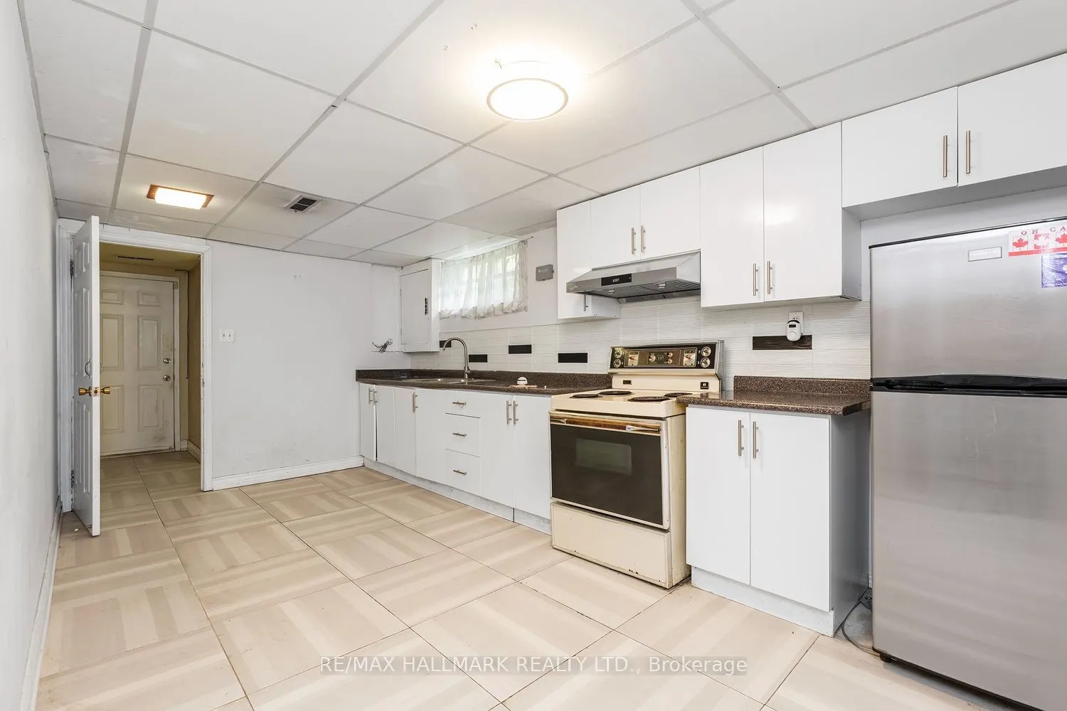 3 Pindar Crescent