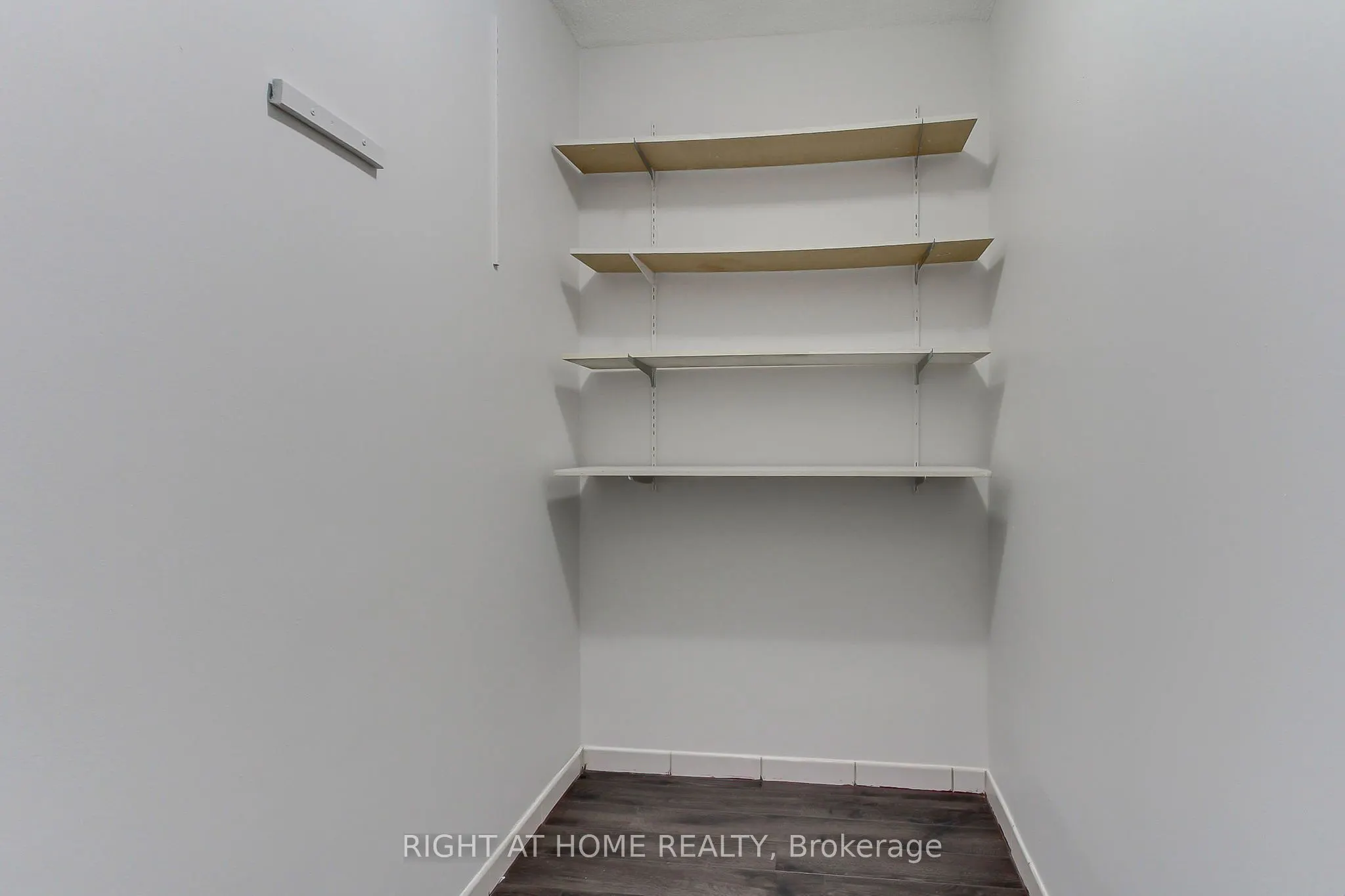 3300 Don Mills Road #1006