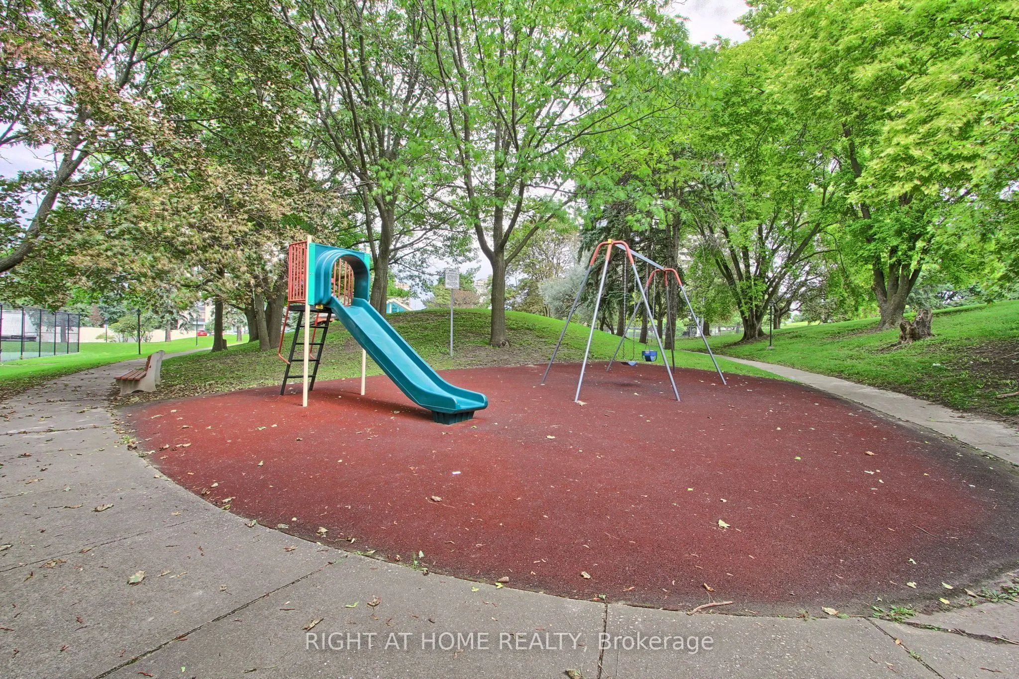 3300 Don Mills Road #1006