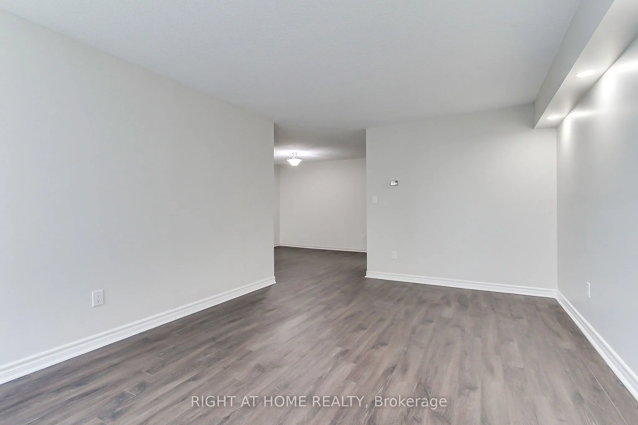 3300 Don Mills Road #1006